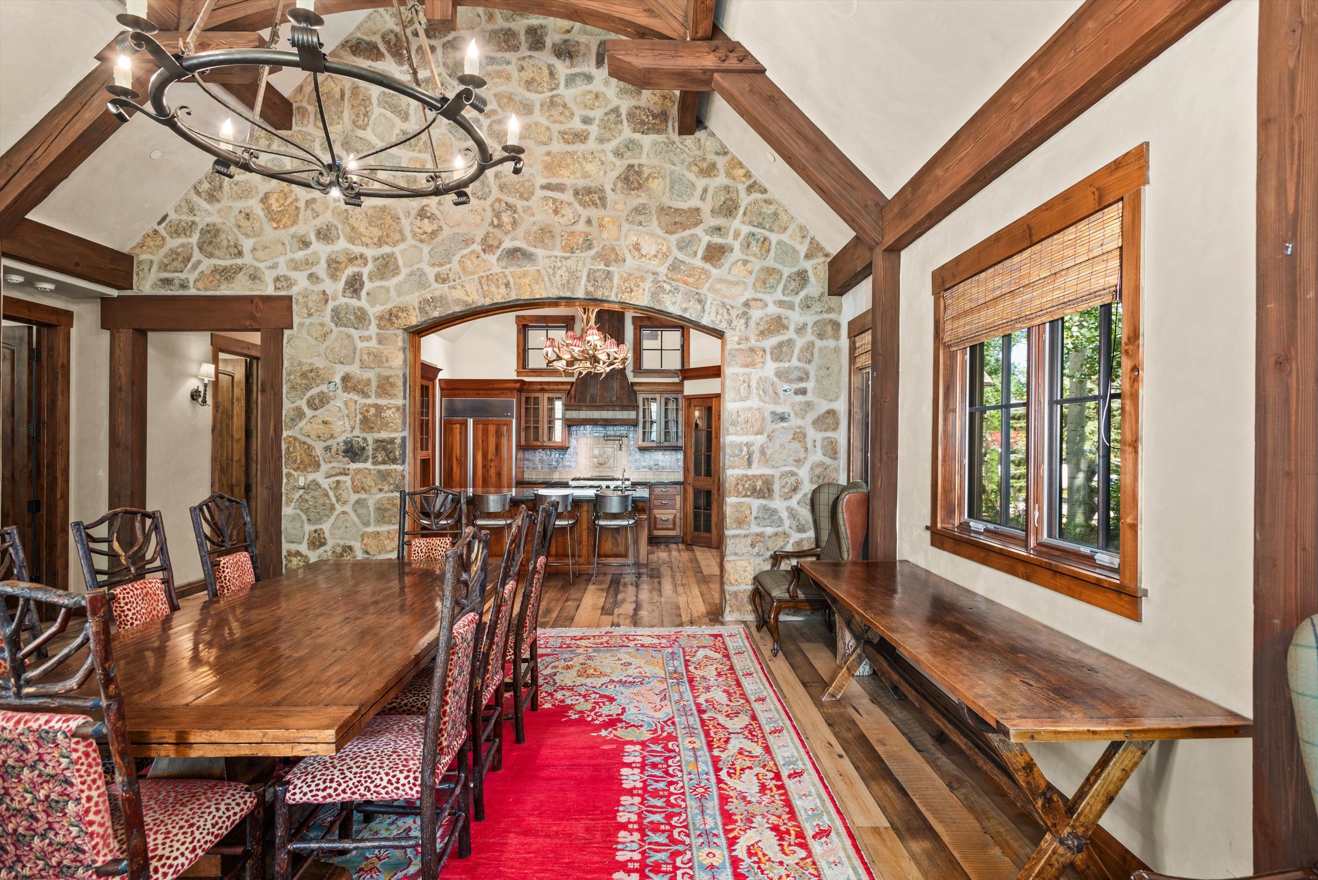  Morningstar Classic Estate with River Frontage - 物件實景