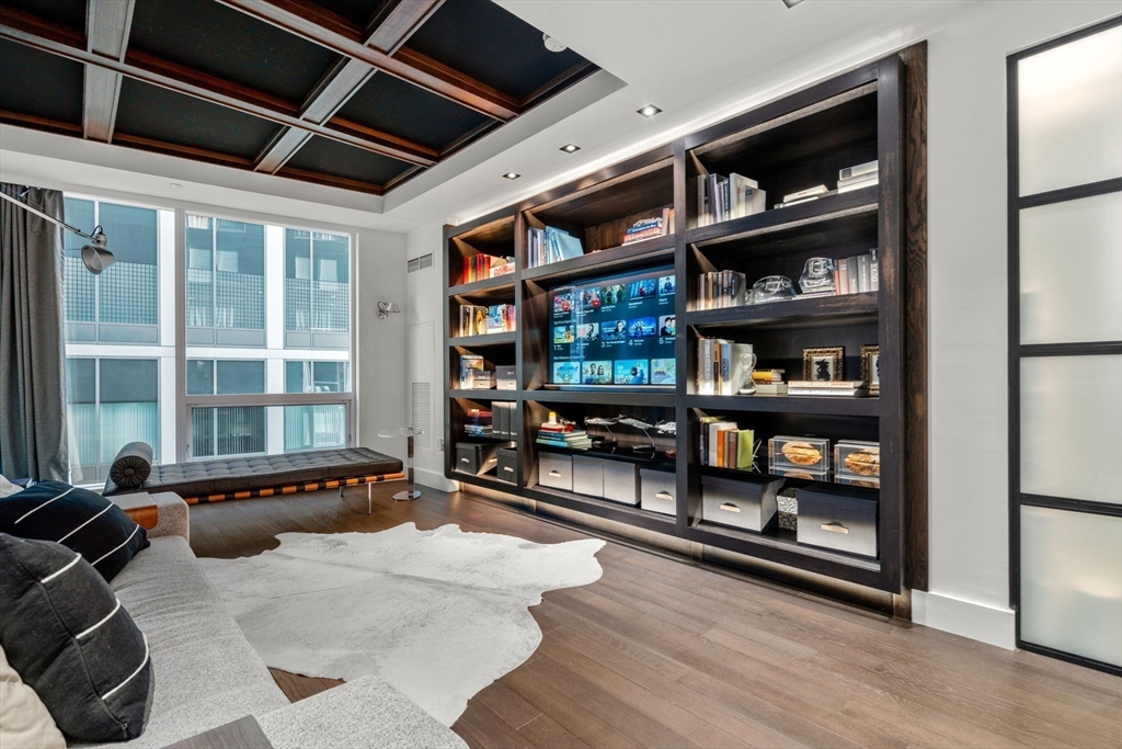 Boston, Massachusetts, 02210, United States, 3 Bedrooms Bedrooms, ,4 BathroomsBathrooms,Residential,For Sale,1885847