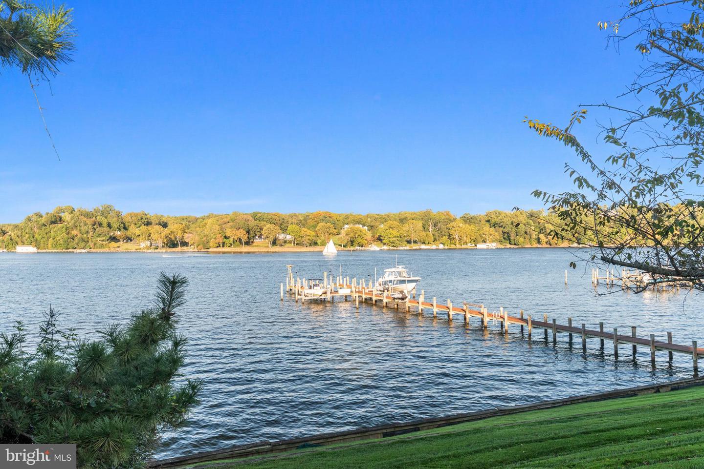 Annapolis, Maryland, 21401, United States, 6 Bedrooms Bedrooms, ,9 BathroomsBathrooms,Residential,For Sale,1744744