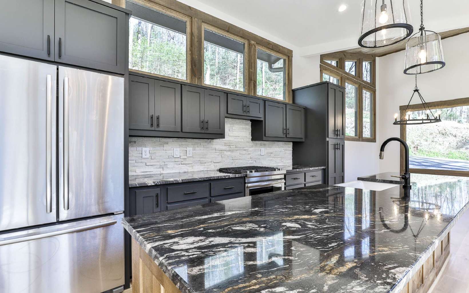 272 Creekside Landing, Ellijay, Georgia, 30540, United States, 3 Bedrooms Bedrooms, ,3 BathroomsBathrooms,Residential,For Sale,272 Creekside Landing,1231806