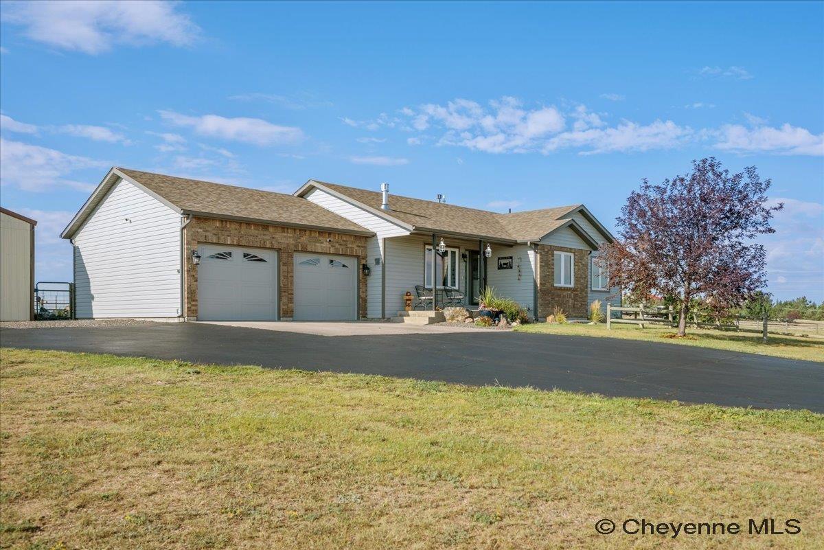 Cheyenne, Wyoming, 82007, United States, 4 Bedrooms Bedrooms, ,3 BathroomsBathrooms,Residential,For Sale,1941950