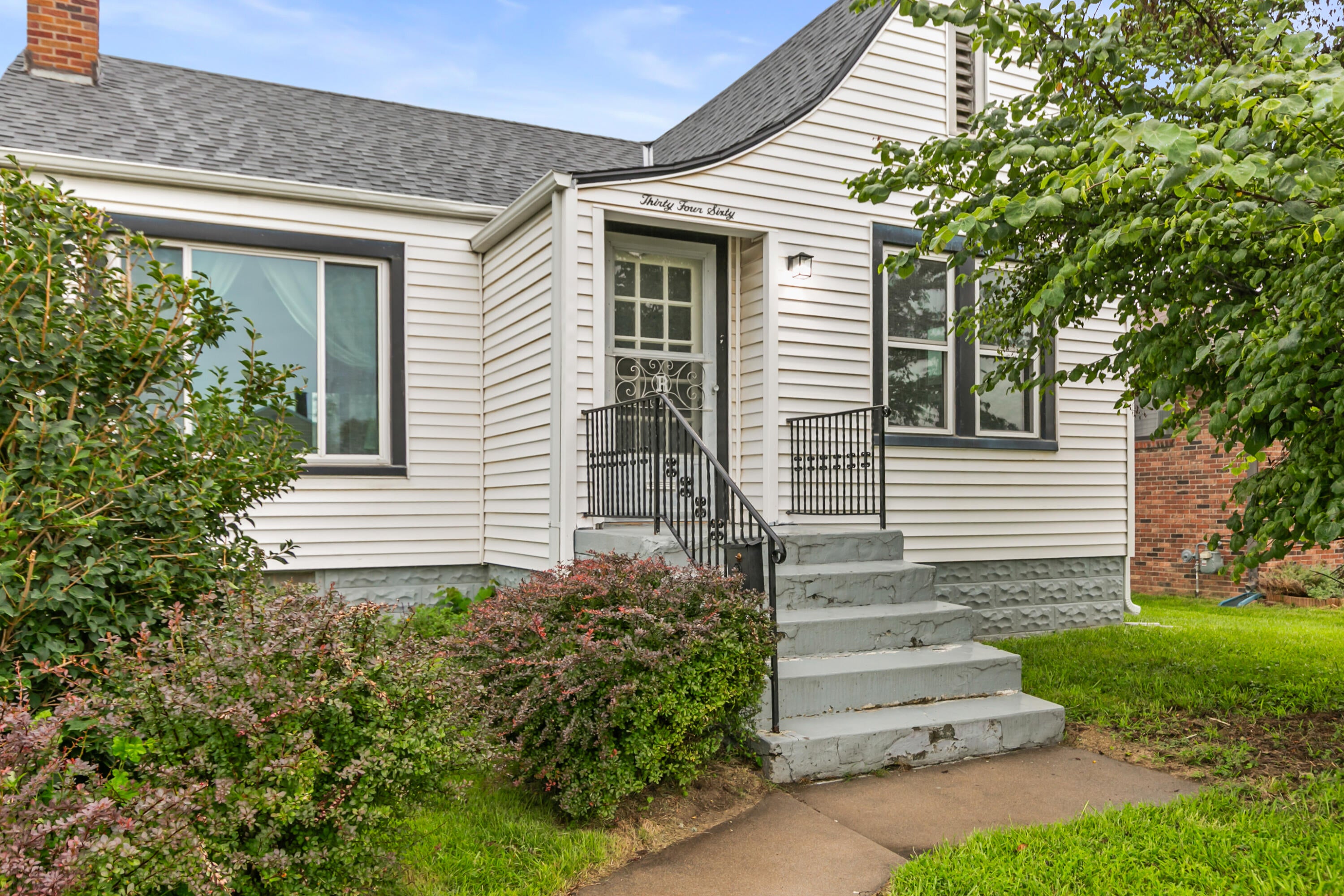 8th Ave, Council Bluffs, IA 51501 #1