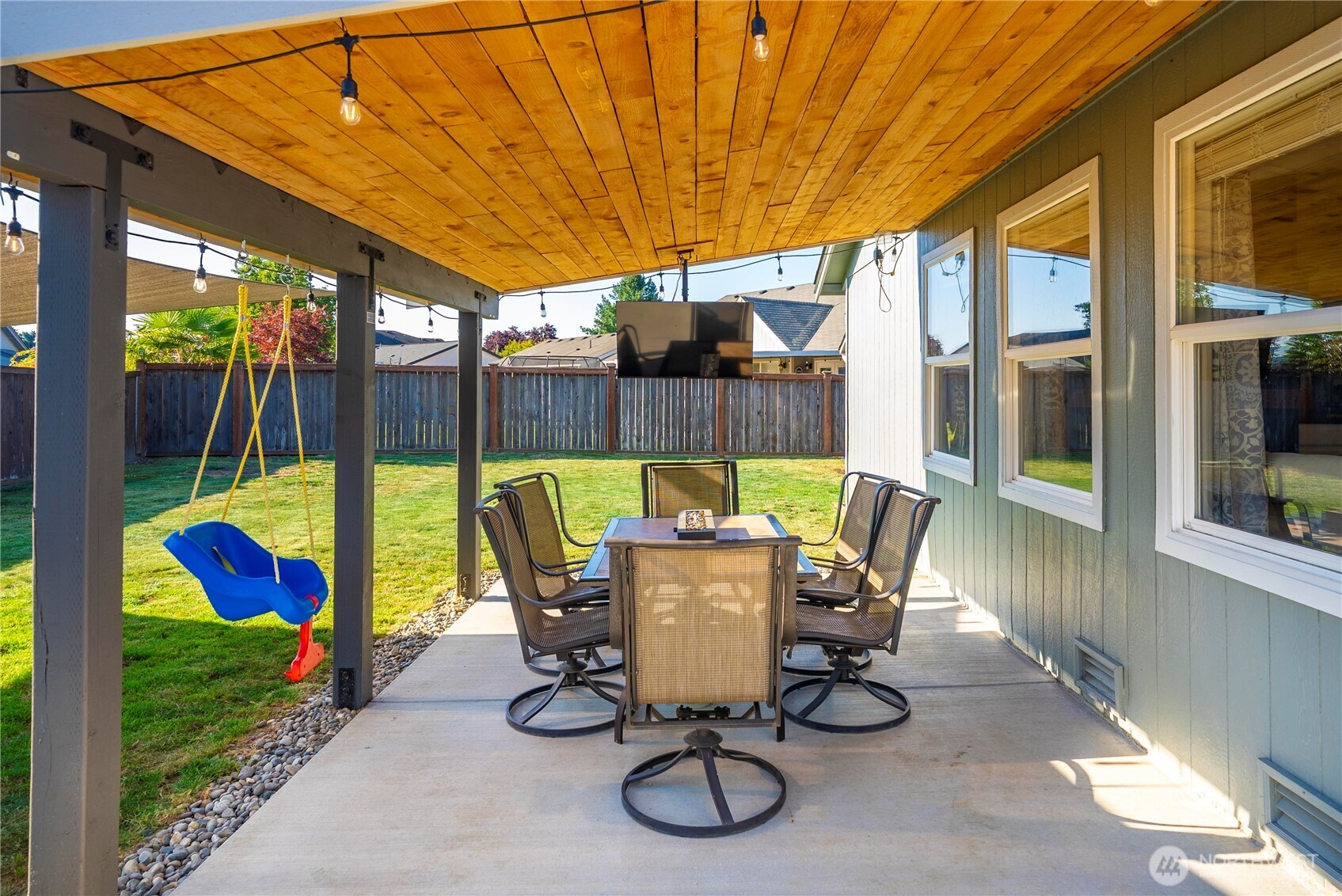 Orting, Washington, 98360, United States, 3 Bedrooms Bedrooms, ,2 BathroomsBathrooms,Residential,For Sale,1902843