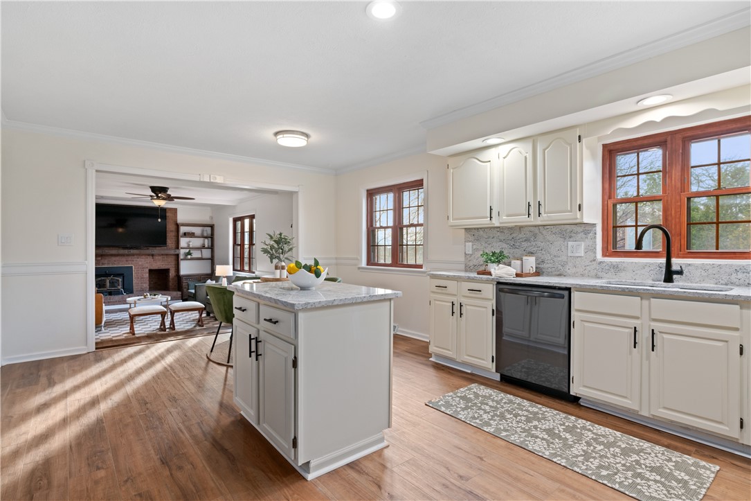 Whitehall, Pennsylvania, 15236, United States, 5 Bedrooms Bedrooms, ,4 BathroomsBathrooms,Residential,For Sale,2002171