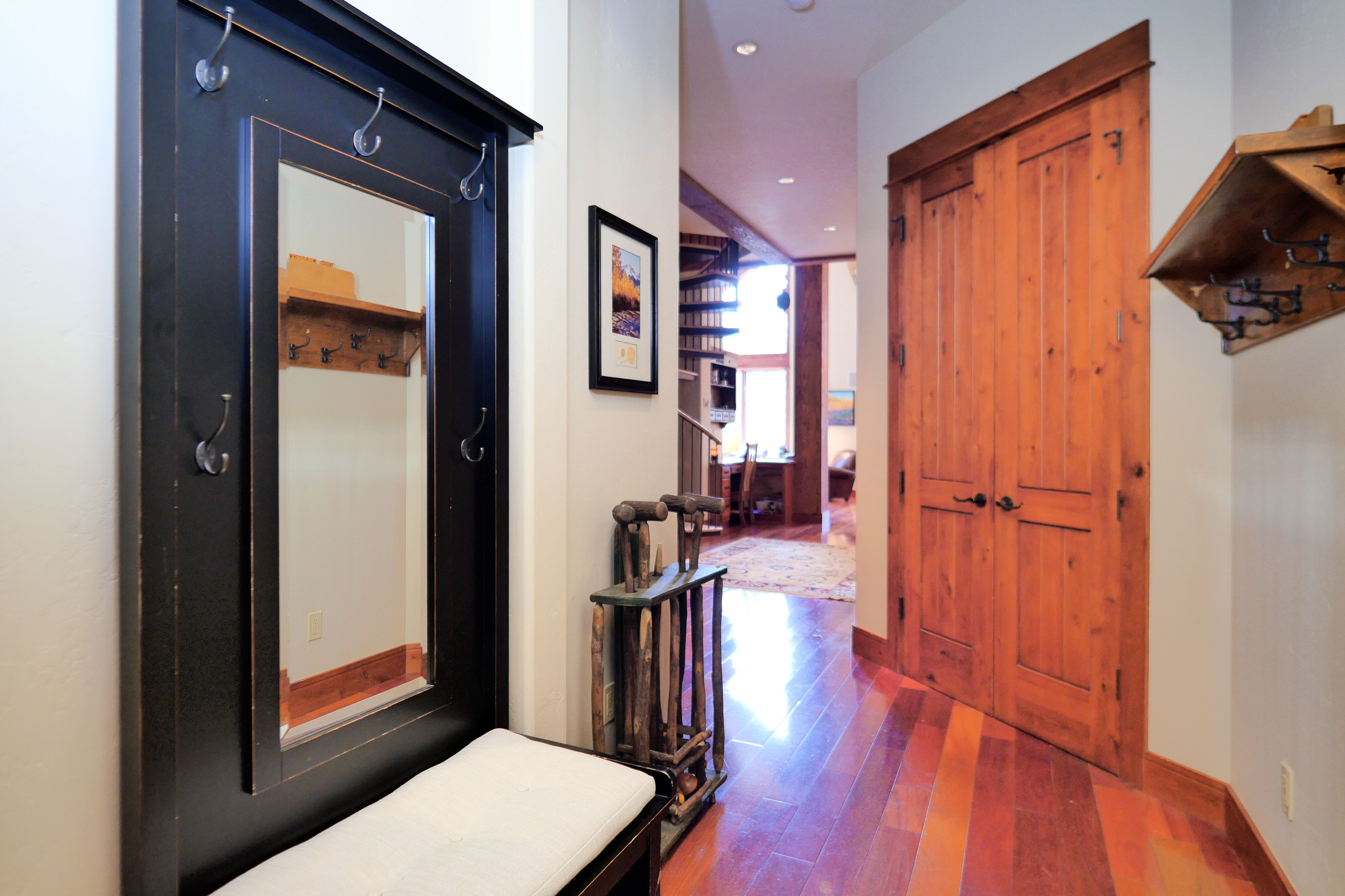 Luxury Condo Minutes from the Gondola - 物件實景