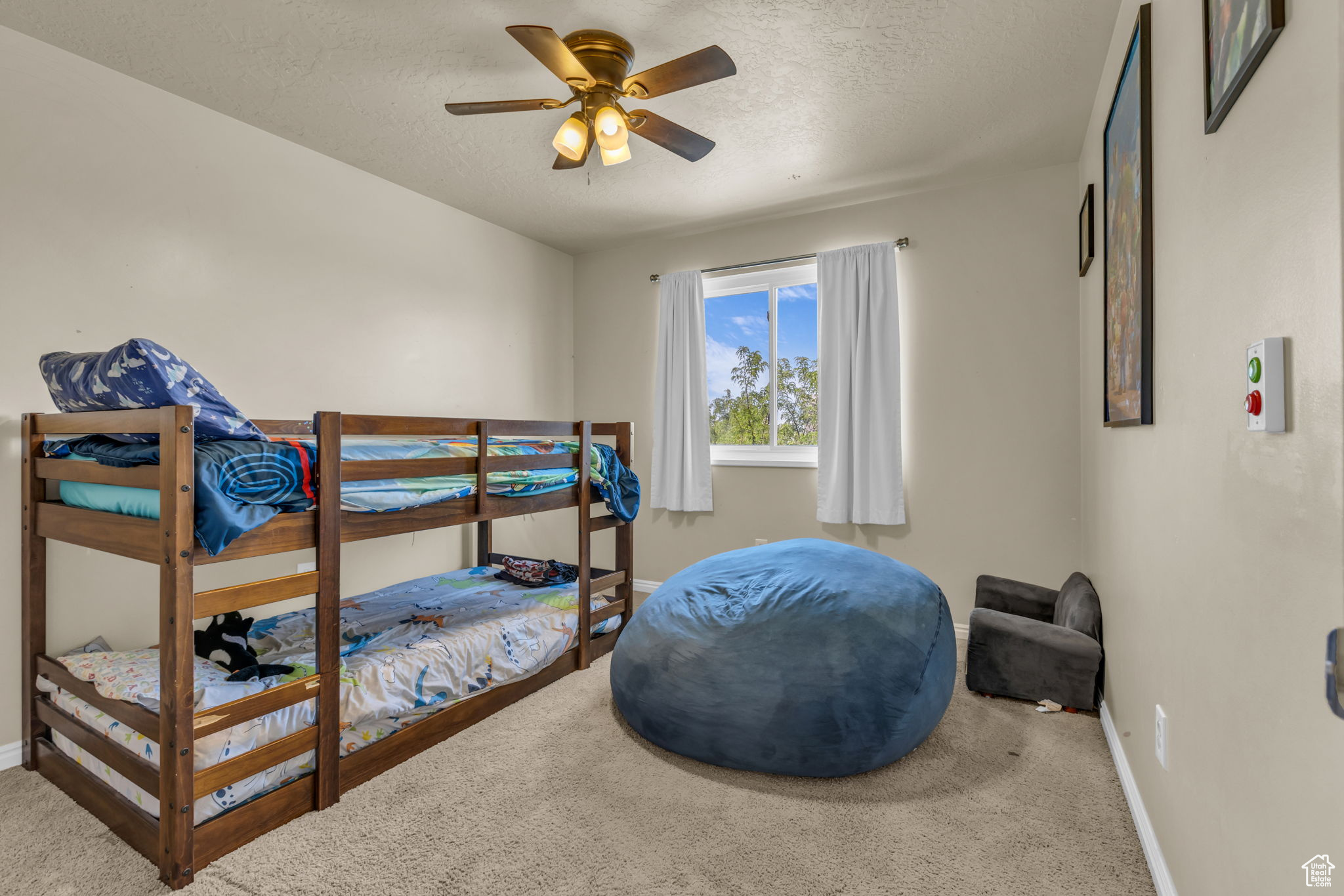 North Salt Lake, Utah, 84054, United States, 3 Bedrooms Bedrooms, ,3 BathroomsBathrooms,Residential,For Sale,1919524
