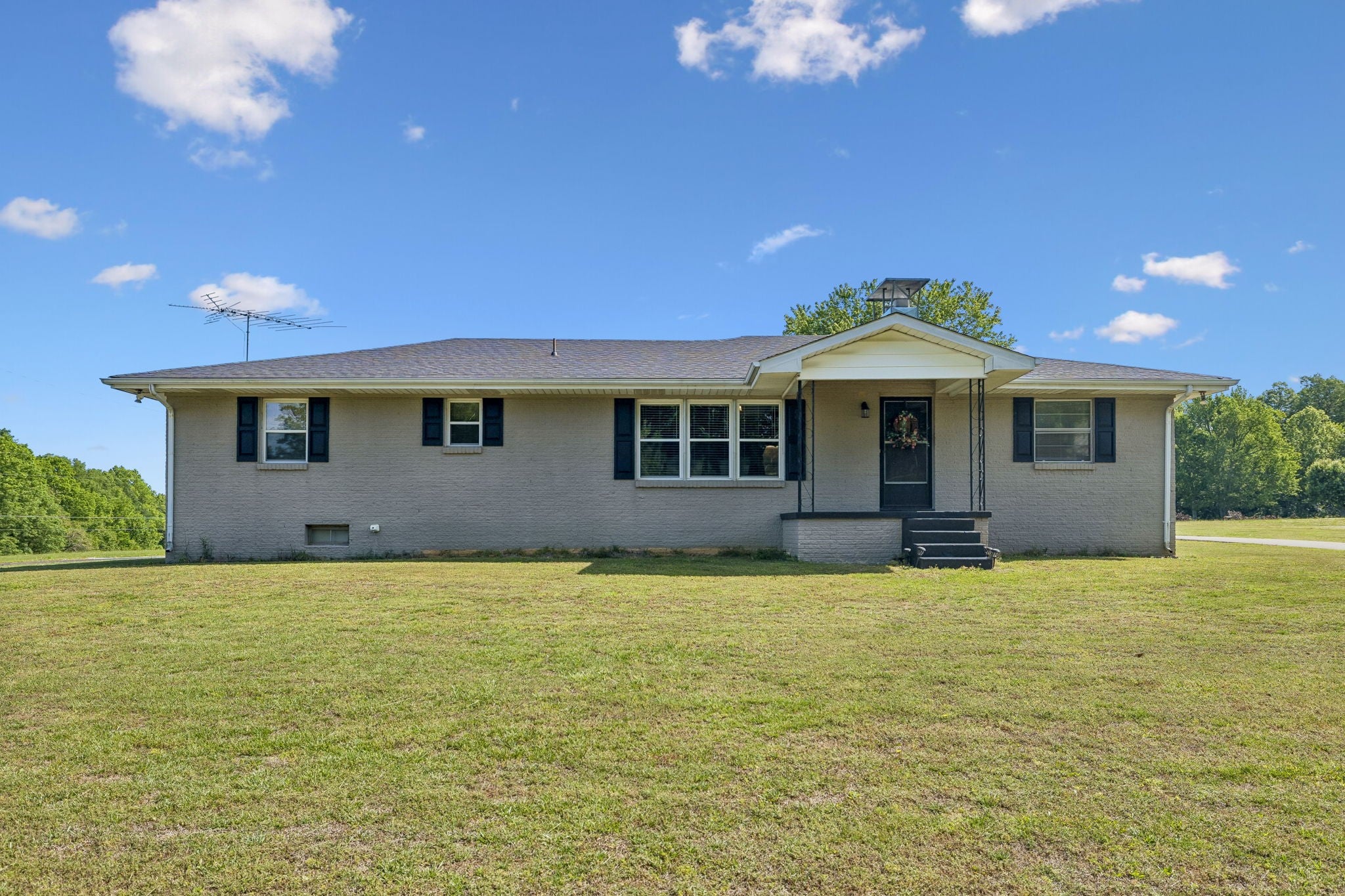 Holmes Creek Rd, Smithville, TN 37166