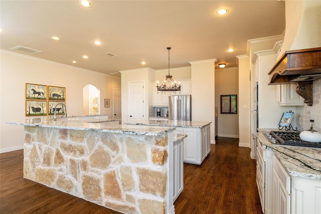 Aledo, Texas, 76008, United States, 4 Bedrooms Bedrooms, ,4 BathroomsBathrooms,Residential,For Sale,1979987