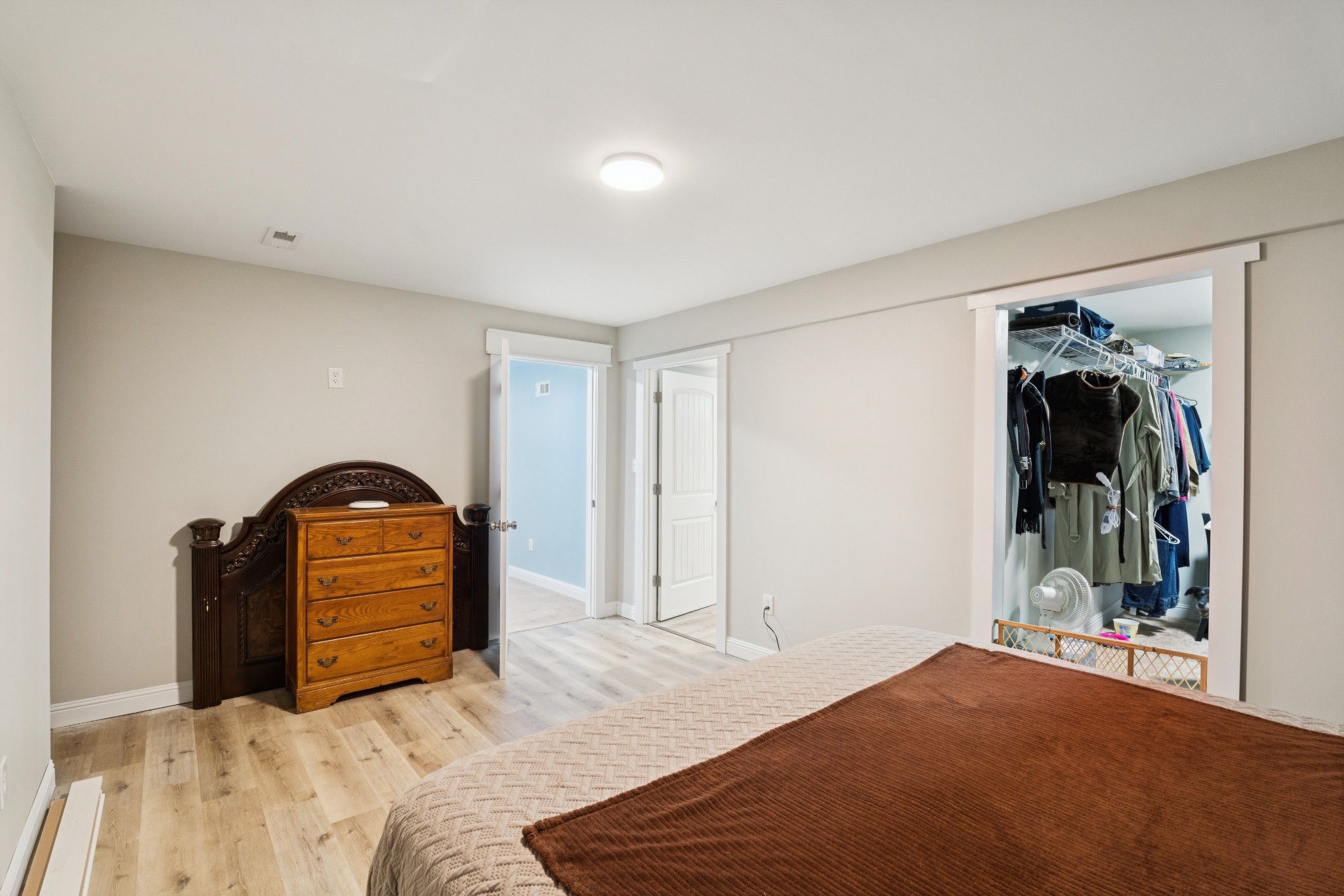 Nashville, Tennessee, 37217, United States, 3 Bedrooms Bedrooms, ,2 BathroomsBathrooms,Residential,For Sale,1913625