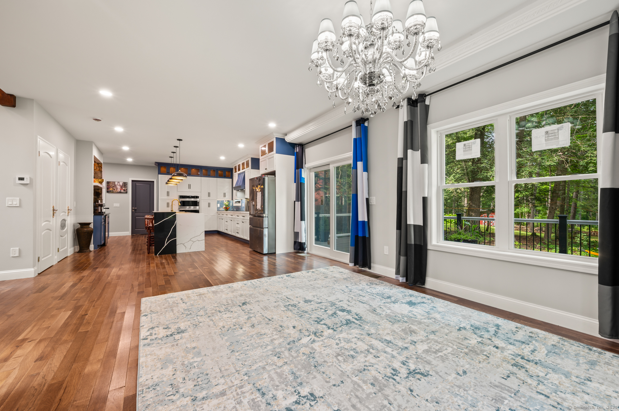 Simsbury, Connecticut, 06092, United States, 4 Bedrooms Bedrooms, ,3 BathroomsBathrooms,Residential,For Sale,1872405
