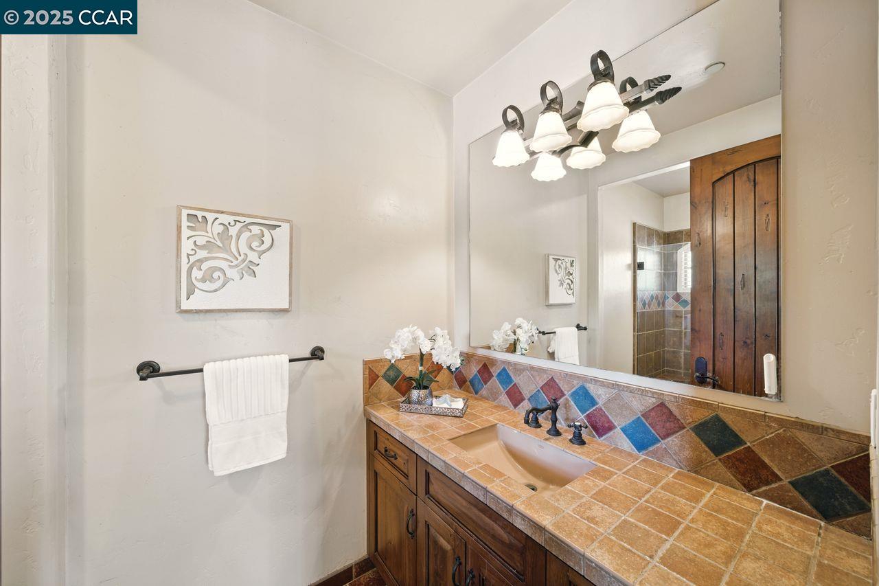 Danville, California, 94506, United States, 4 Bedrooms Bedrooms, ,4 BathroomsBathrooms,Residential,For Sale,1940508