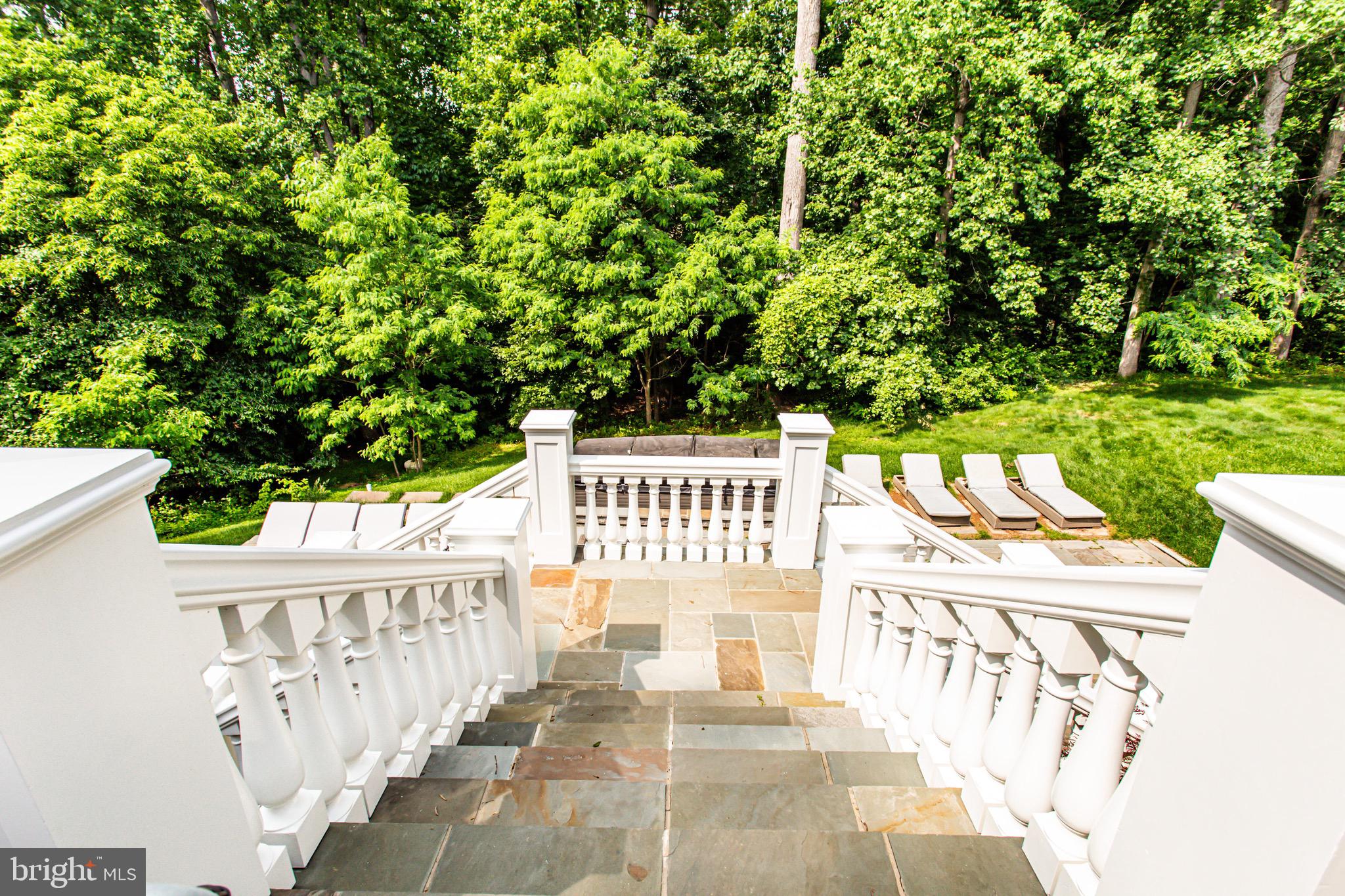 Mclean, Virginia, 22102, United States, 7 Bedrooms Bedrooms, ,10 BathroomsBathrooms,Residential,For Sale,1842537