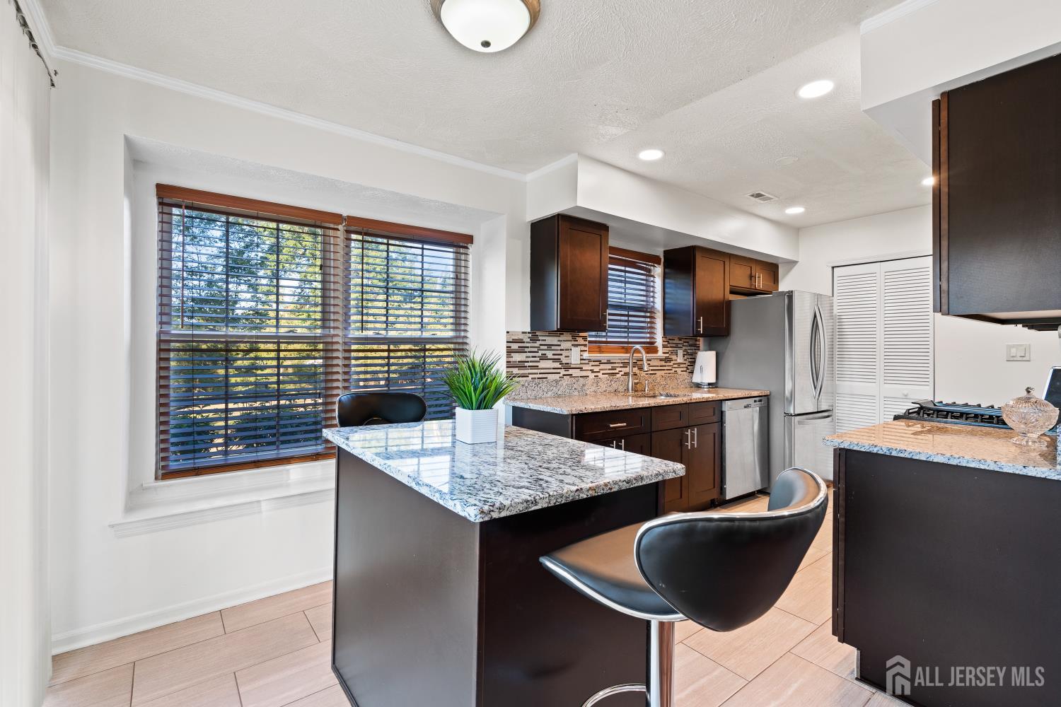 South Brunswick, New Jersey, 08824, United States, 3 Bedrooms Bedrooms, ,3 BathroomsBathrooms,Residential,For Sale,1940430