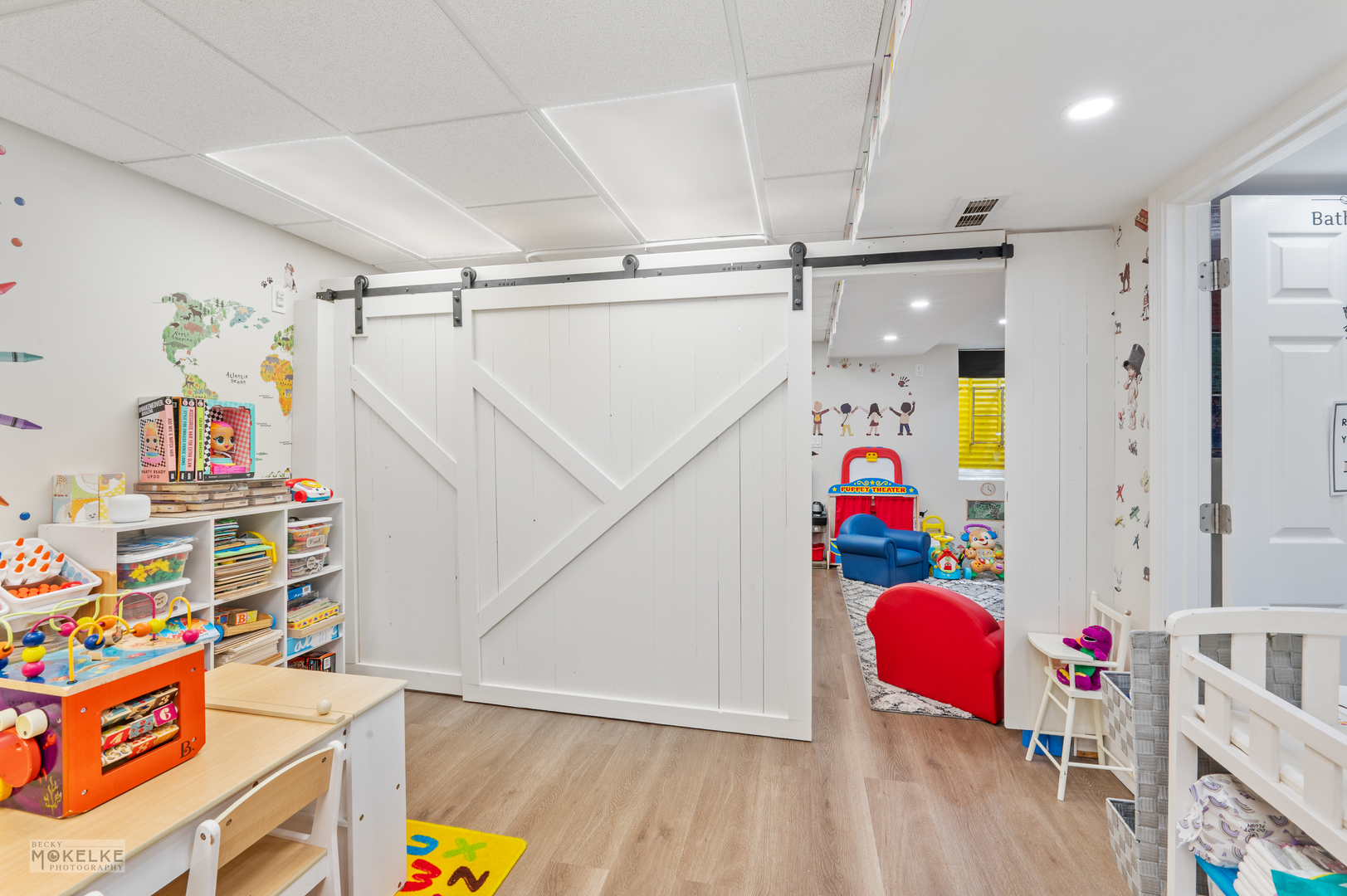 Montgomery, Illinois, 60538, United States, 5 Bedrooms Bedrooms, ,4 BathroomsBathrooms,Residential,For Sale,1925082