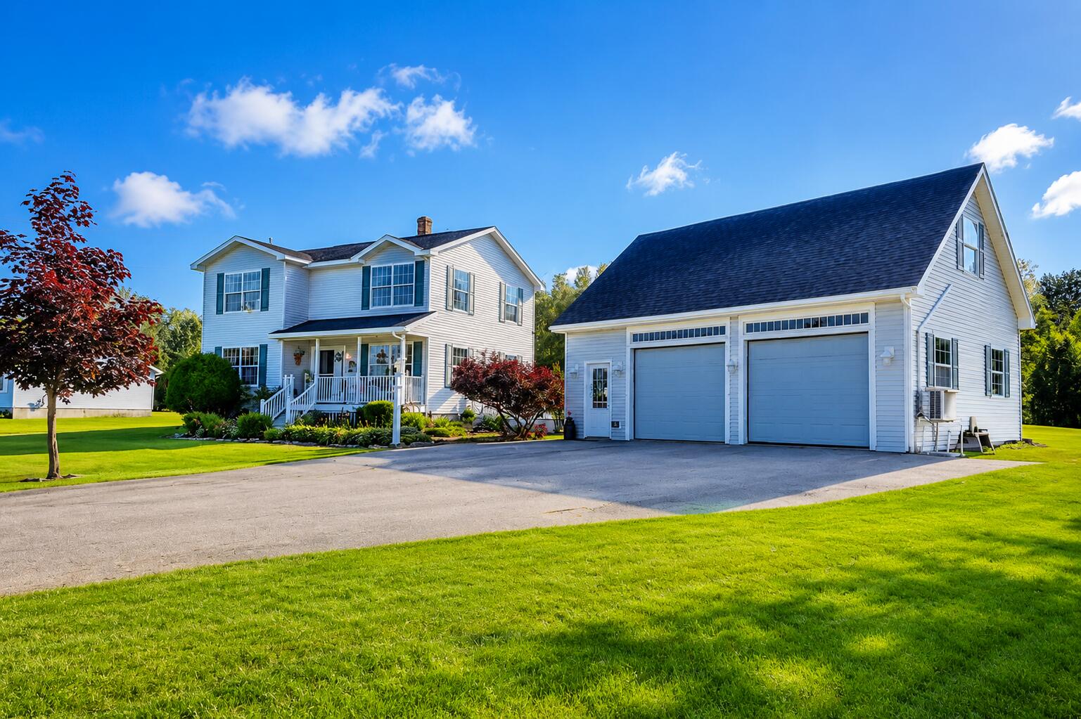 Glenwood Ave, Hermon, ME 04401