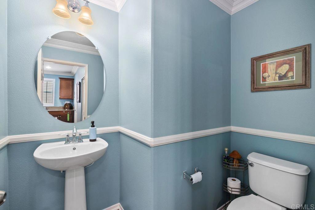 Santee, California, 92071, United States, 3 Bedrooms Bedrooms, ,4 BathroomsBathrooms,Residential,For Sale,1907721
