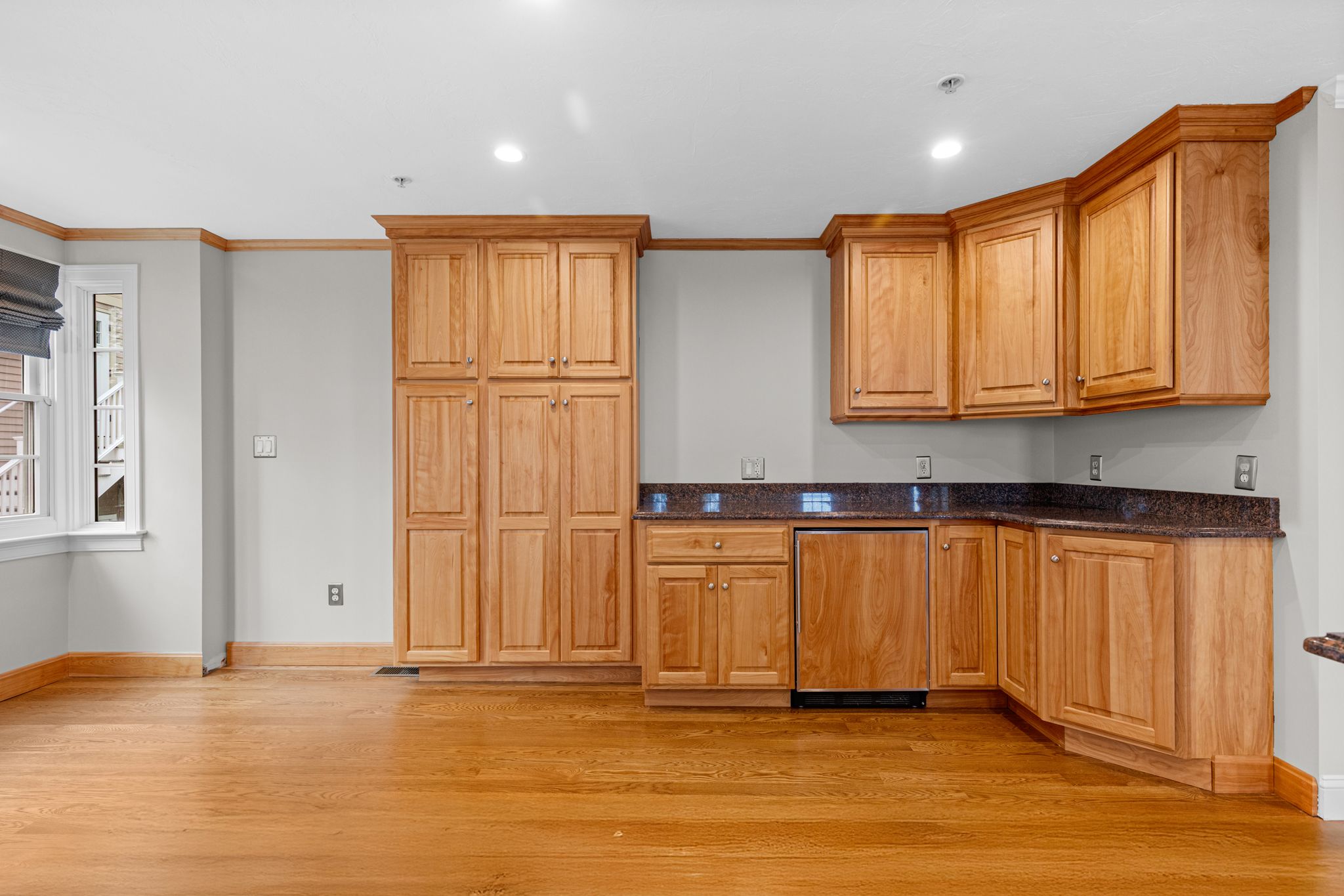  16 Carver Street, Unit 201, Plymouth, MA, 02360 - 物件實景