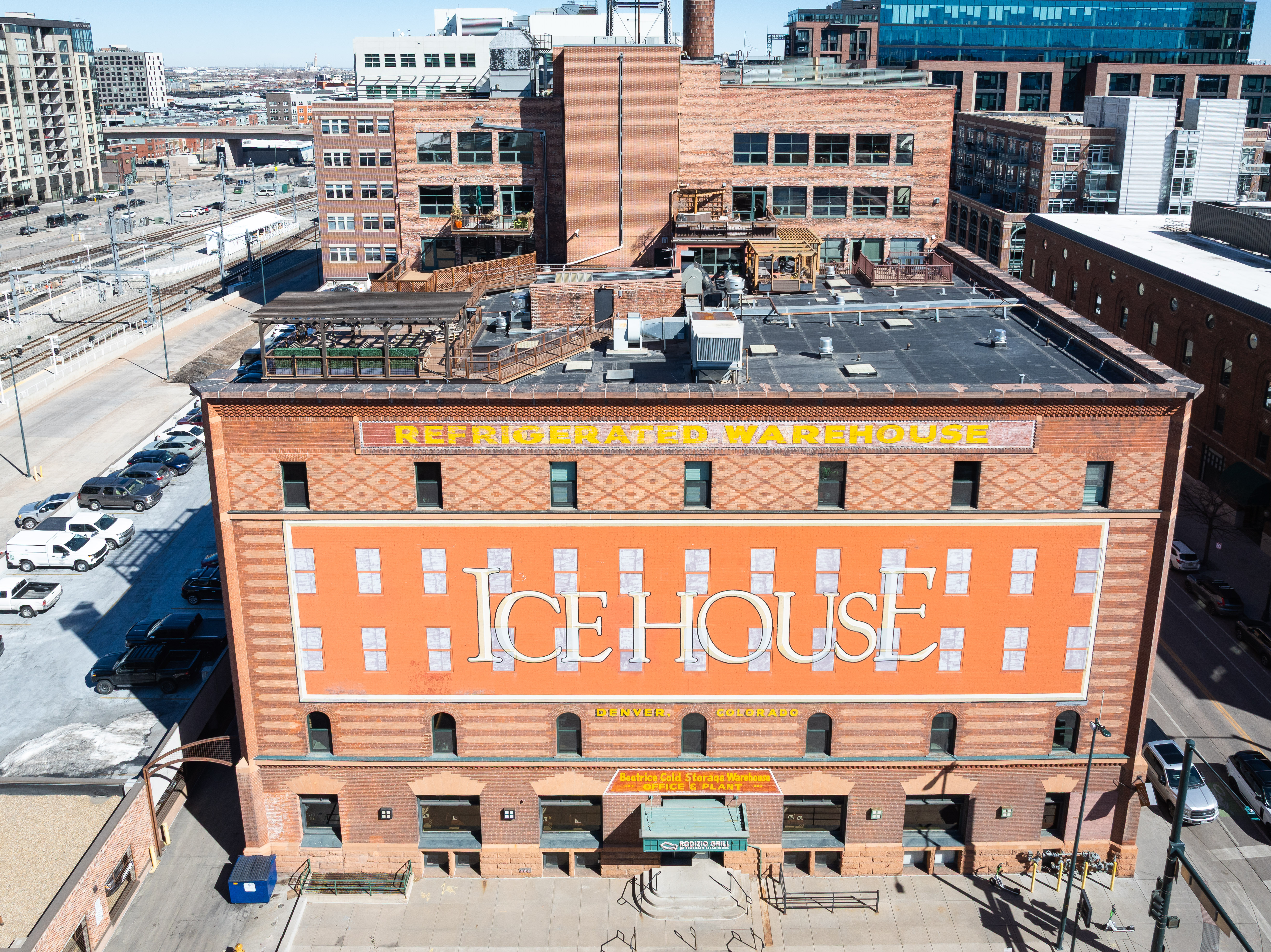  Unit 518 Occupies the Top Floor of the Ice House Lofts - 物件實景