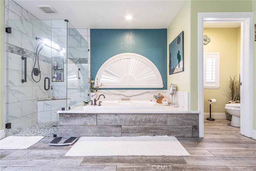 Oak Hills, California, 92344, United States, 4 Bedrooms Bedrooms, ,3 BathroomsBathrooms,Residential,For Sale,1978154