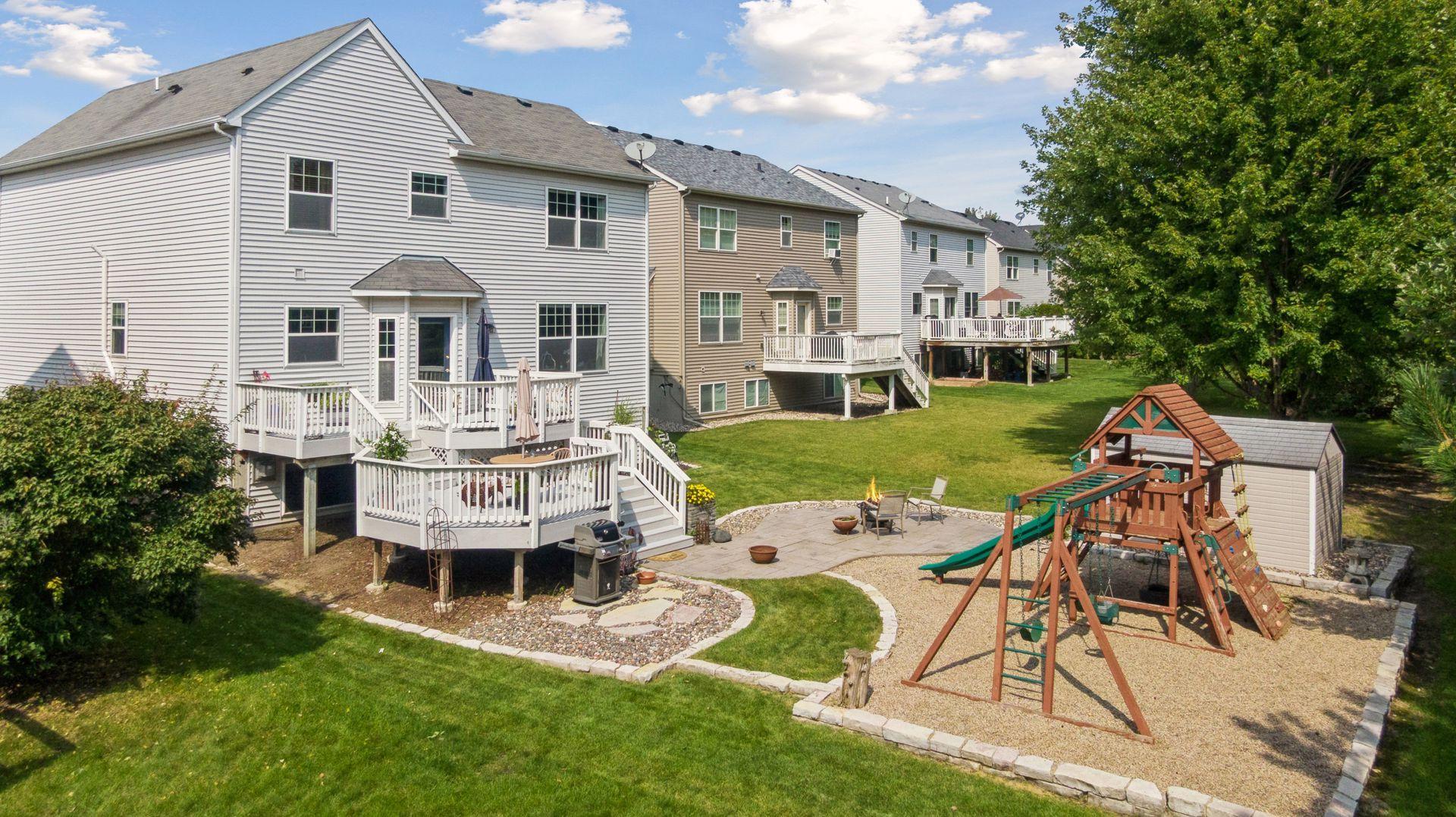 Chaska, Minnesota, 55318, United States, 4 Bedrooms Bedrooms, ,3 BathroomsBathrooms,Residential,For Sale,1947904