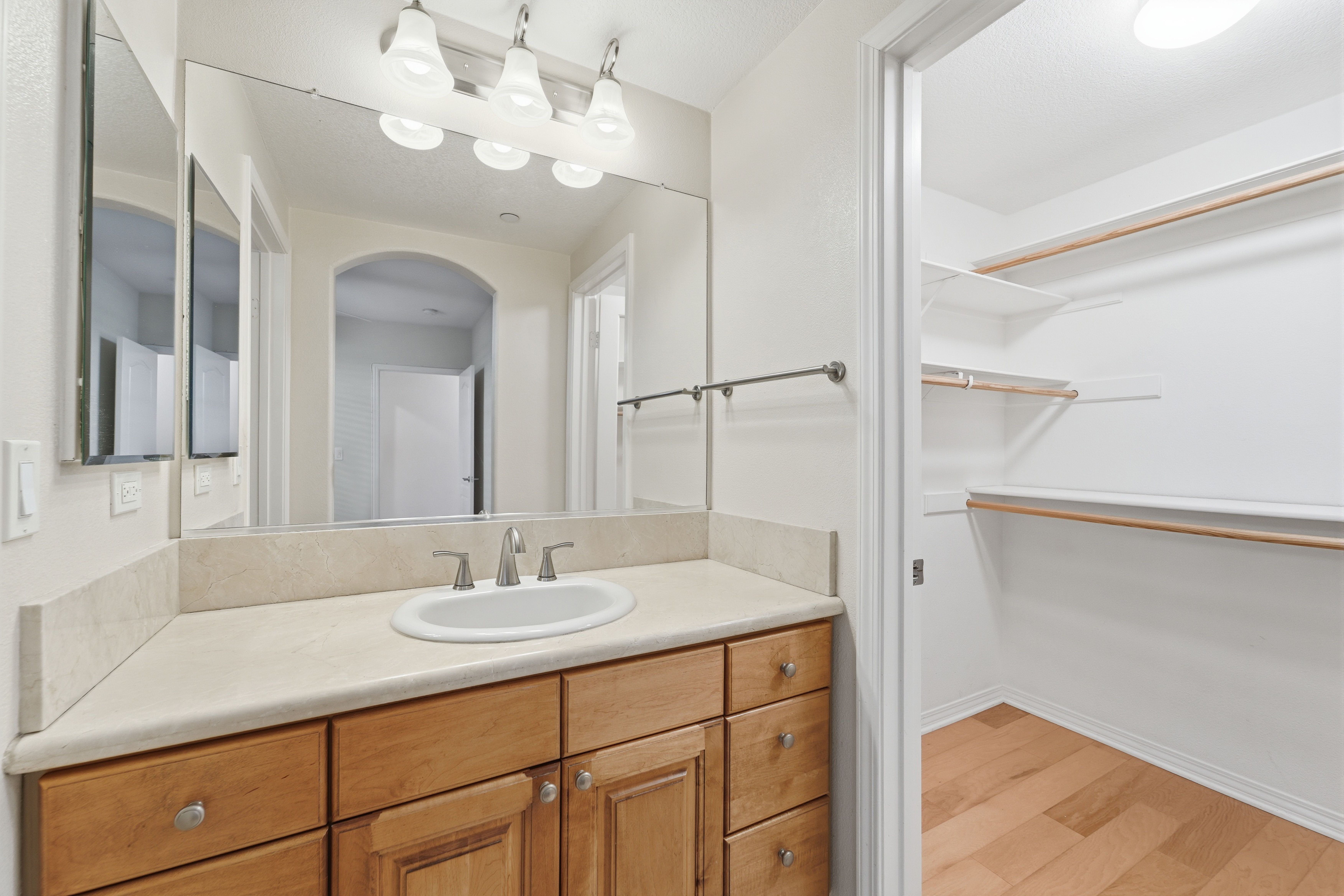  2750 Artesia Boulevard, Redondo Beach, CA 90278 - 物件實景