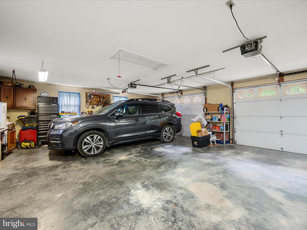 Winchester, Virginia, 22603, United States, 3 Bedrooms Bedrooms, ,3 BathroomsBathrooms,Residential,For Sale,1974619