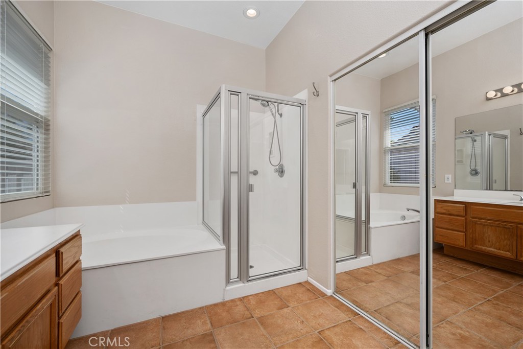 Murrieta, California, 92562, United States, 4 Bedrooms Bedrooms, ,3 BathroomsBathrooms,Residential,For Sale,1891576