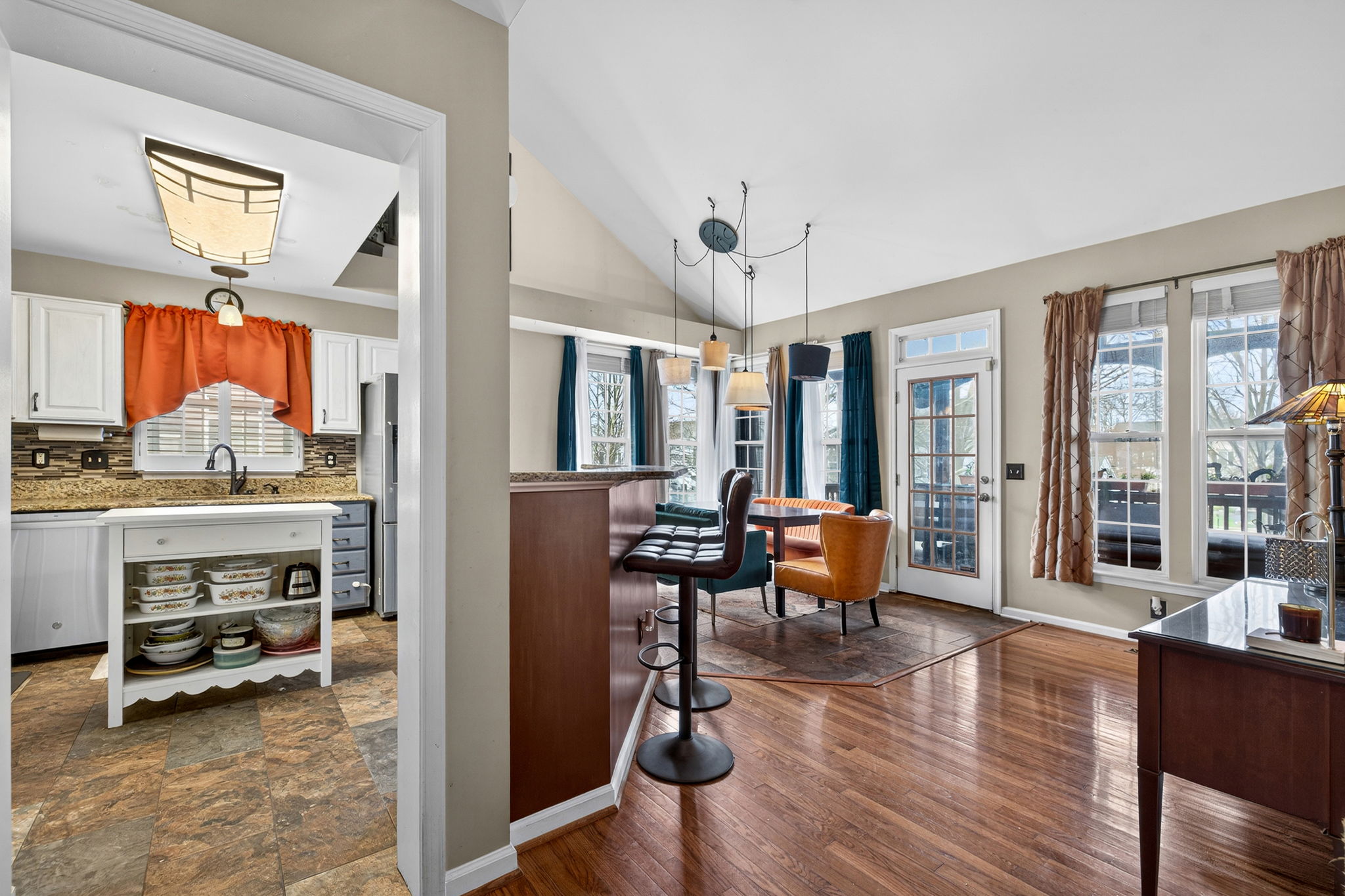  18700 Potomac Station Drive, Leesburg, VA 20176 - 物件實景