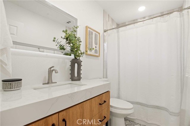 Huntington Beach, California, 92646, United States, 4 Bedrooms Bedrooms, ,3 BathroomsBathrooms,Residential,For Sale,2006159