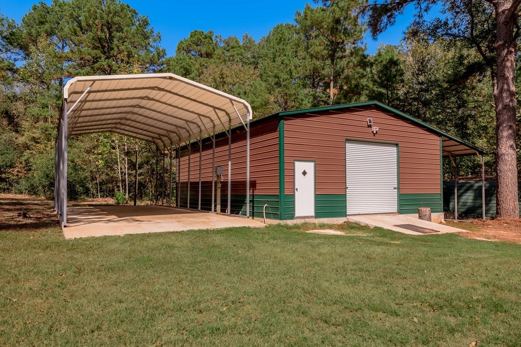 Nacogdoches, Texas, 75964, United States, 3 Bedrooms Bedrooms, ,2 BathroomsBathrooms,Residential,For Sale,1753235