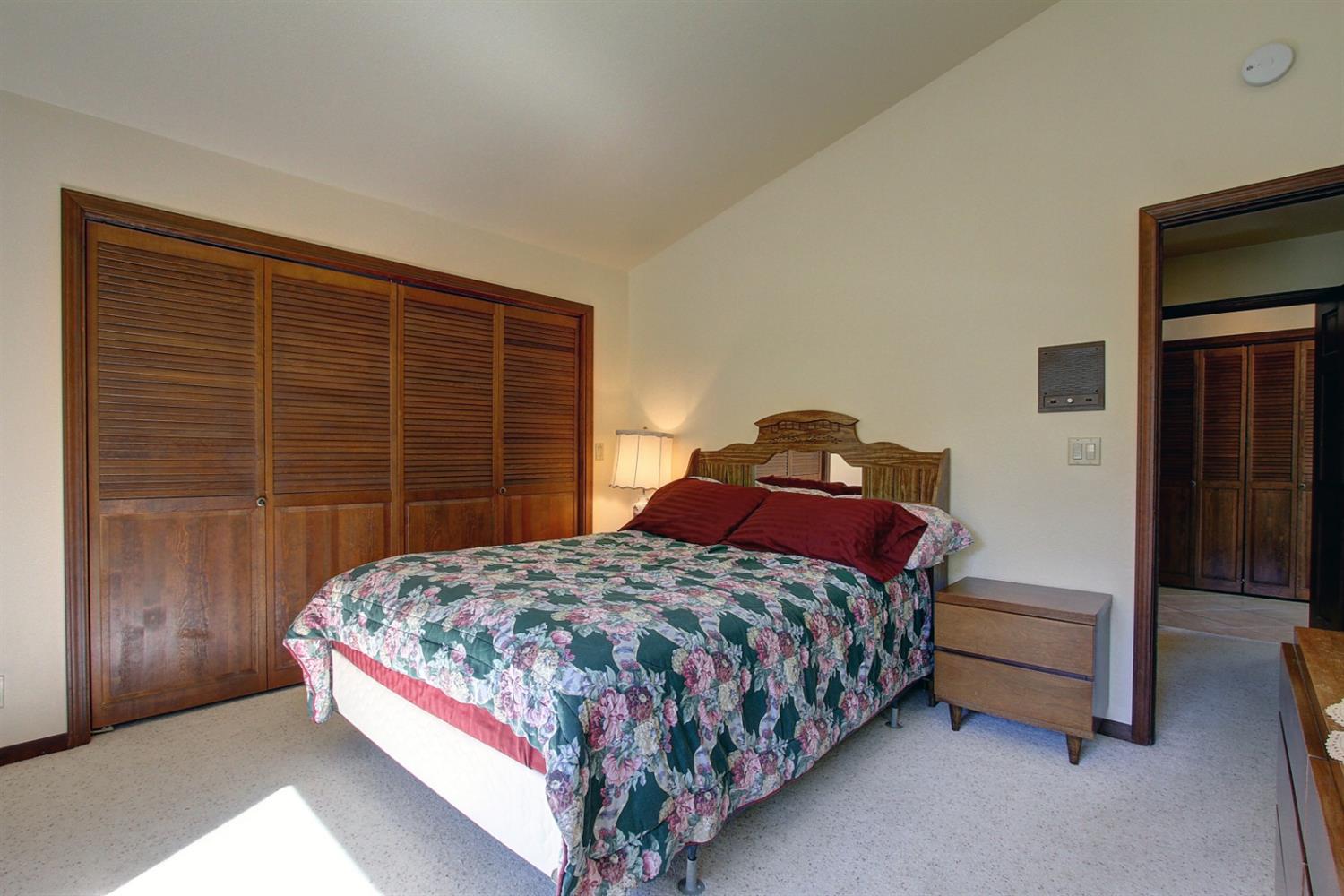 23839 Lakeview Ct, Auburn, California, 95602, United States, 3 Bedrooms Bedrooms, ,3 BathroomsBathrooms,Residential,For Sale,23839 Lakeview Ct,1010155