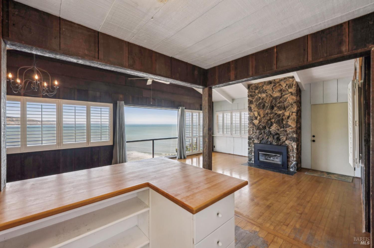 Bolinas, California, 94924, United States, 3 Bedrooms Bedrooms, ,2 BathroomsBathrooms,Residential,For Sale,2003104