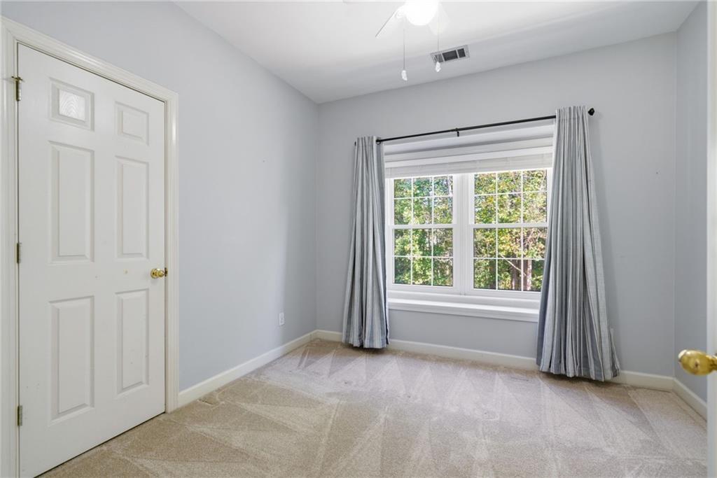 Suwanee, Georgia, 30024, United States, 4 Bedrooms Bedrooms, ,3 BathroomsBathrooms,Residential,For Sale,1979124