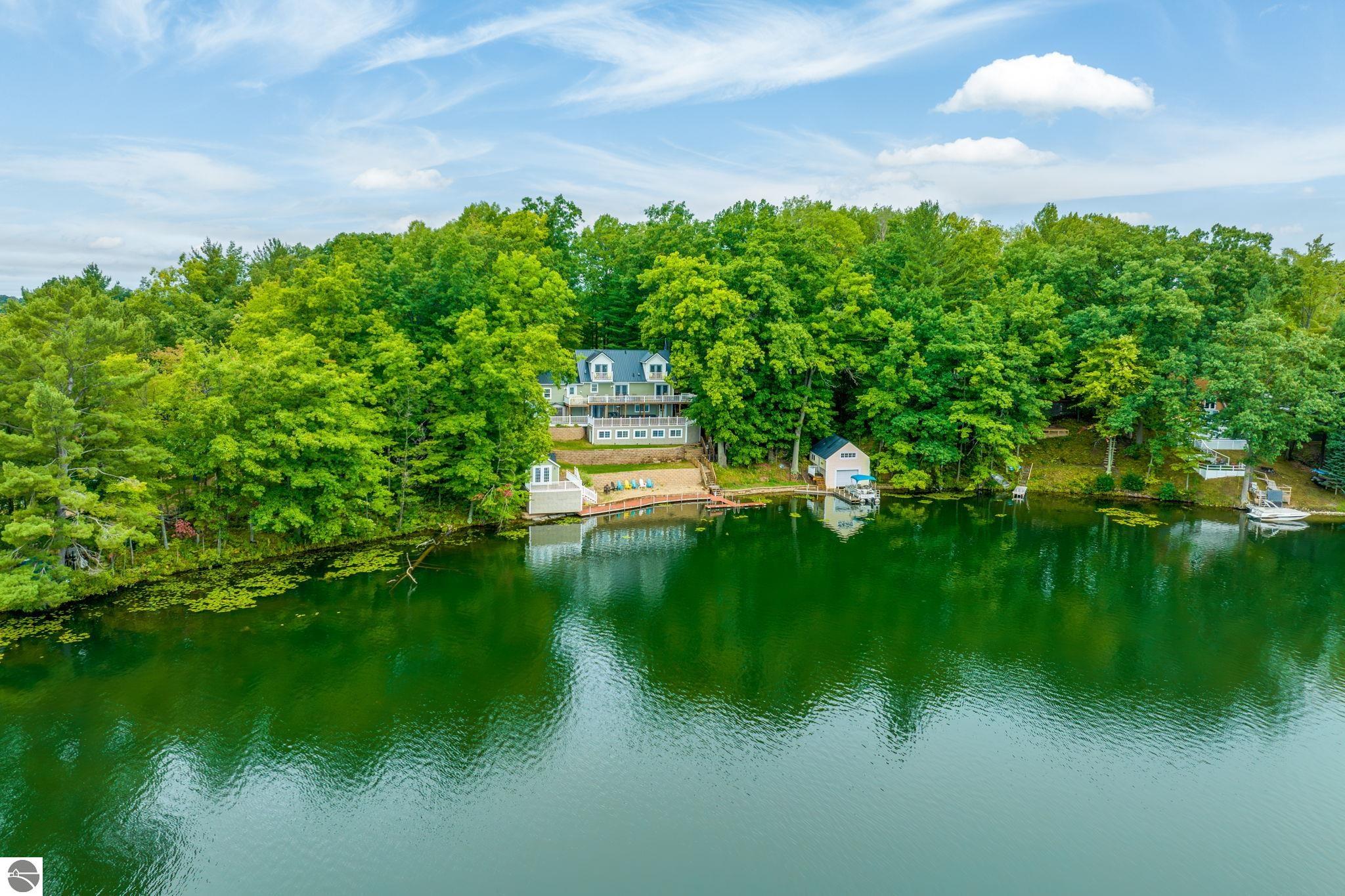 Evart, Michigan, 49631, United States, 4 Bedrooms Bedrooms, ,2 BathroomsBathrooms,Residential,For Sale,1758726