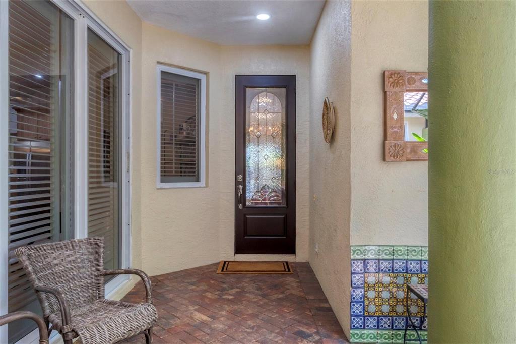 Sarasota, Florida, 34239, United States, 3 Bedrooms Bedrooms, ,3 BathroomsBathrooms,Residential,For Sale,1994838