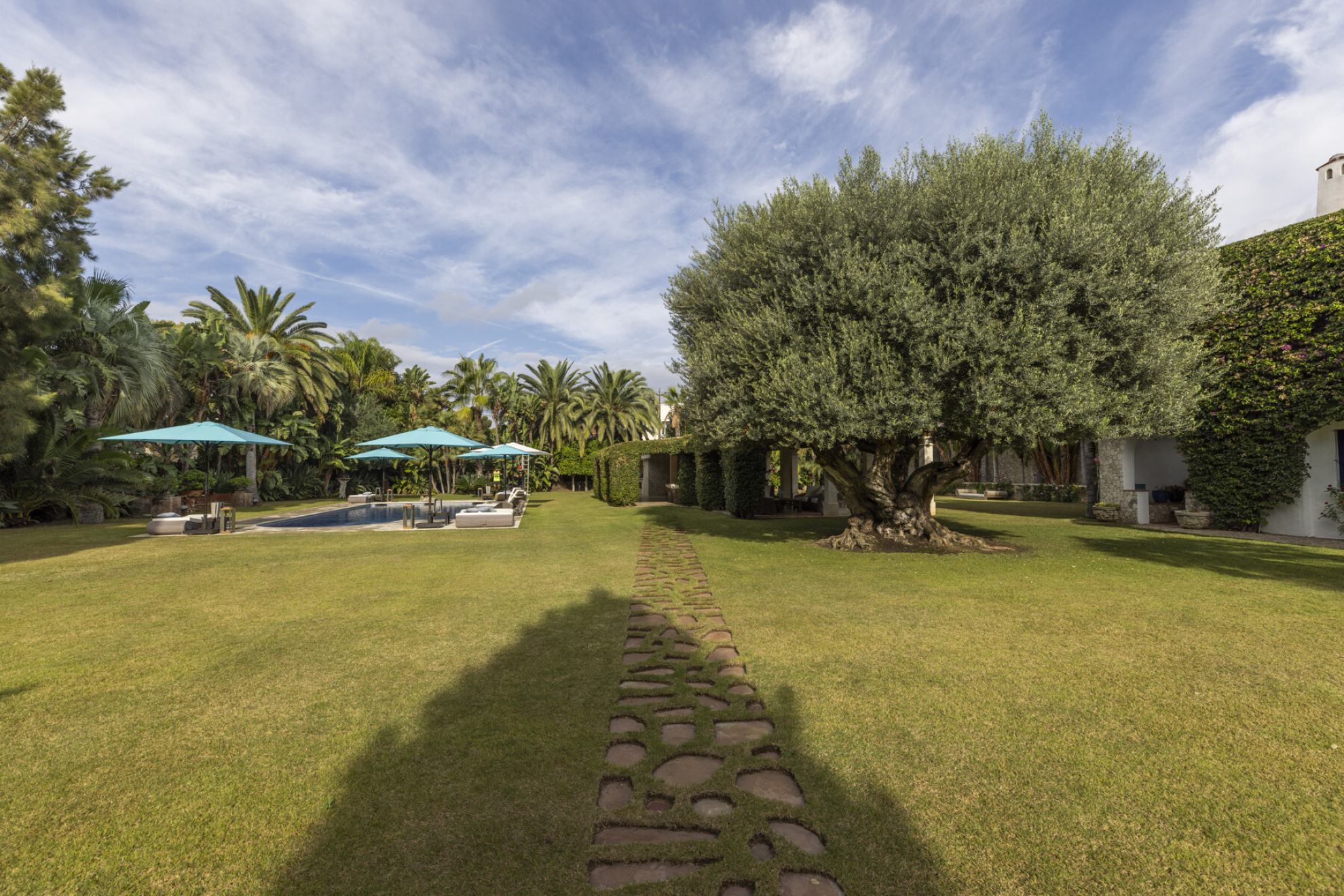  Impressive property in Sitges, close to the beach and Terramar Golf Course. - 物件實景
