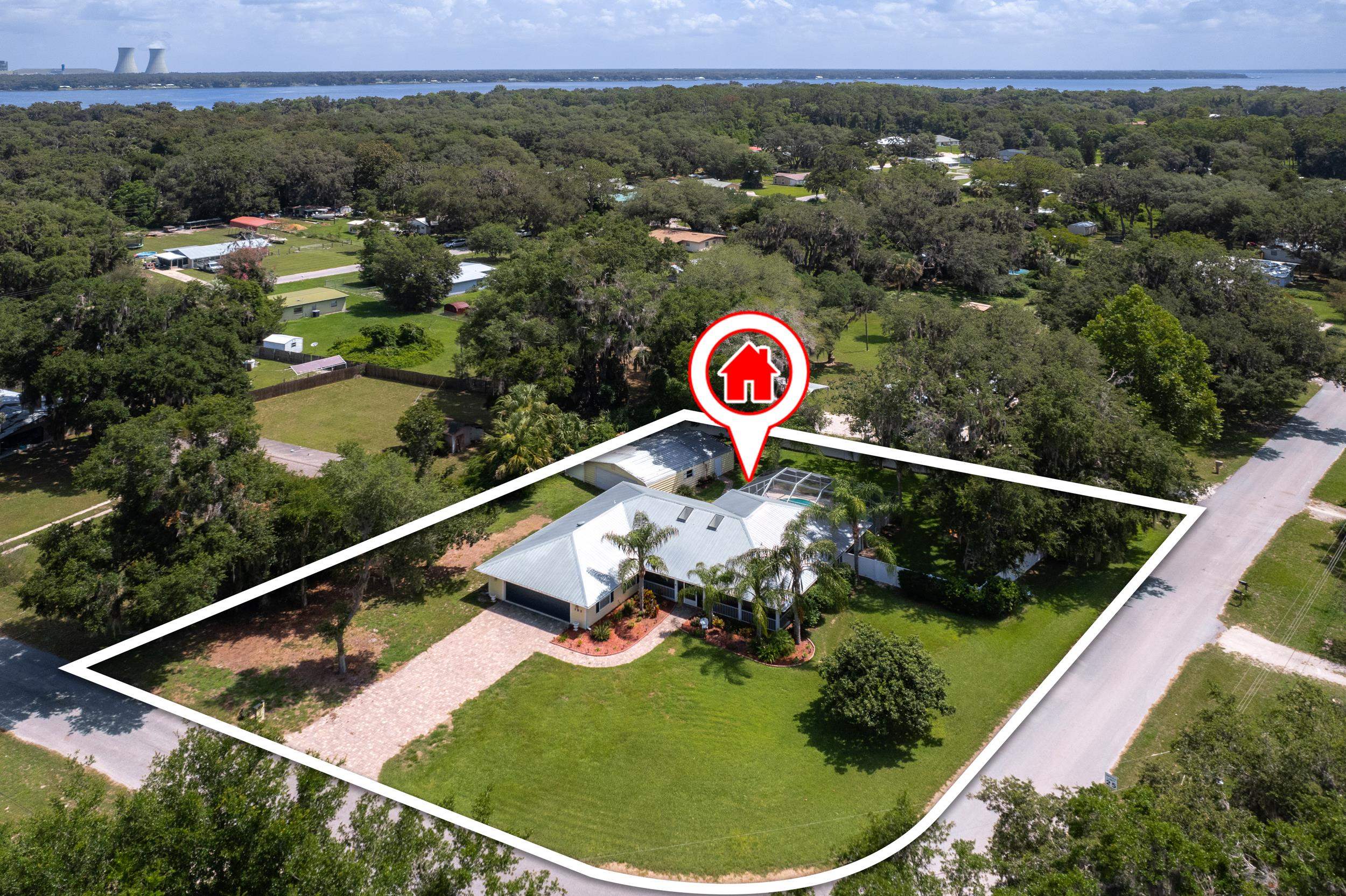 East Palatka, Florida, 32131, United States, 3 Bedrooms Bedrooms, ,2 BathroomsBathrooms,Residential,For Sale,1983358