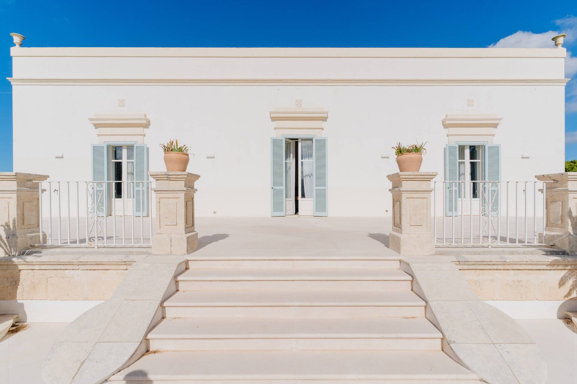 Gioia del Colle, Bari, 70023, IT, 6 Bedrooms Bedrooms, ,9 BathroomsBathrooms,Residential,For Sale,1991978