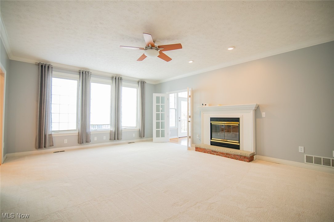 Vienna, West Virginia, 26105, United States, 4 Bedrooms Bedrooms, ,5 BathroomsBathrooms,Residential,For Sale,1987496