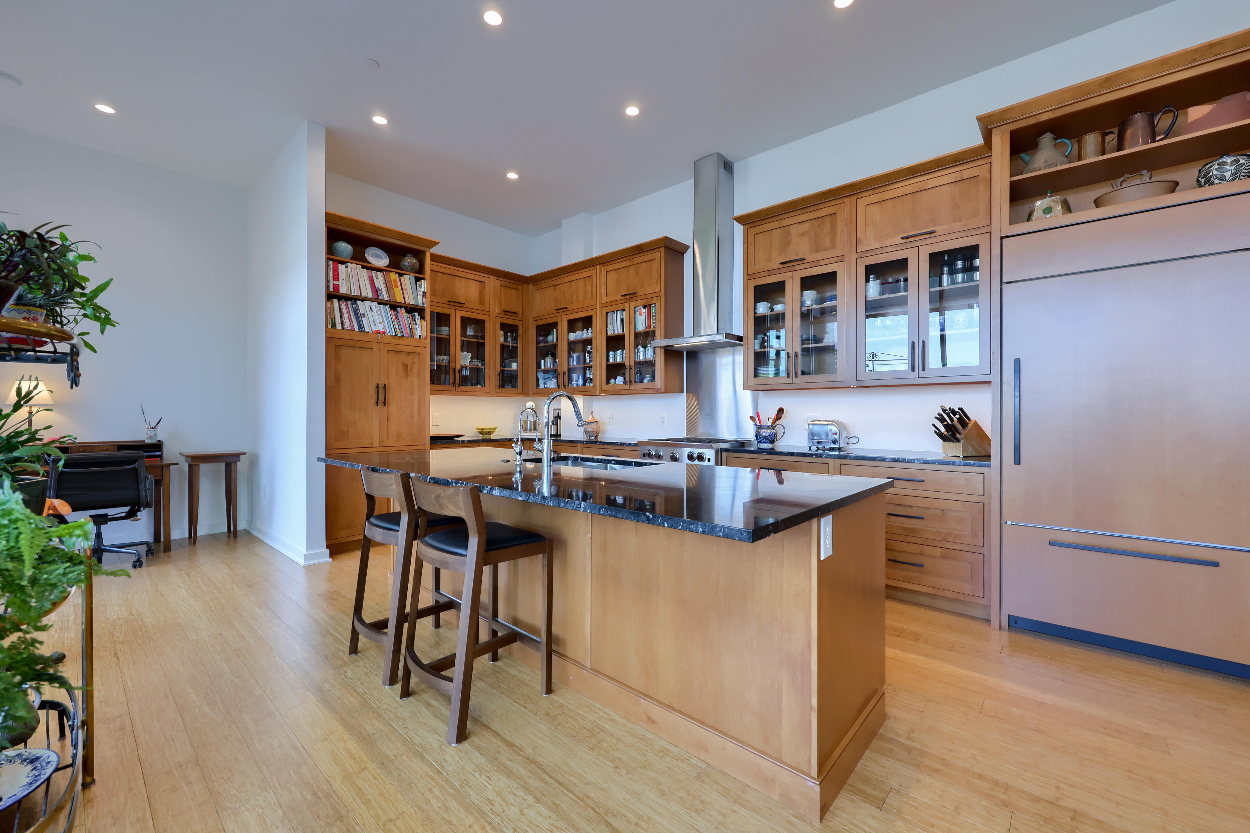  101 N Queen St, Unit 404 - 物件實景