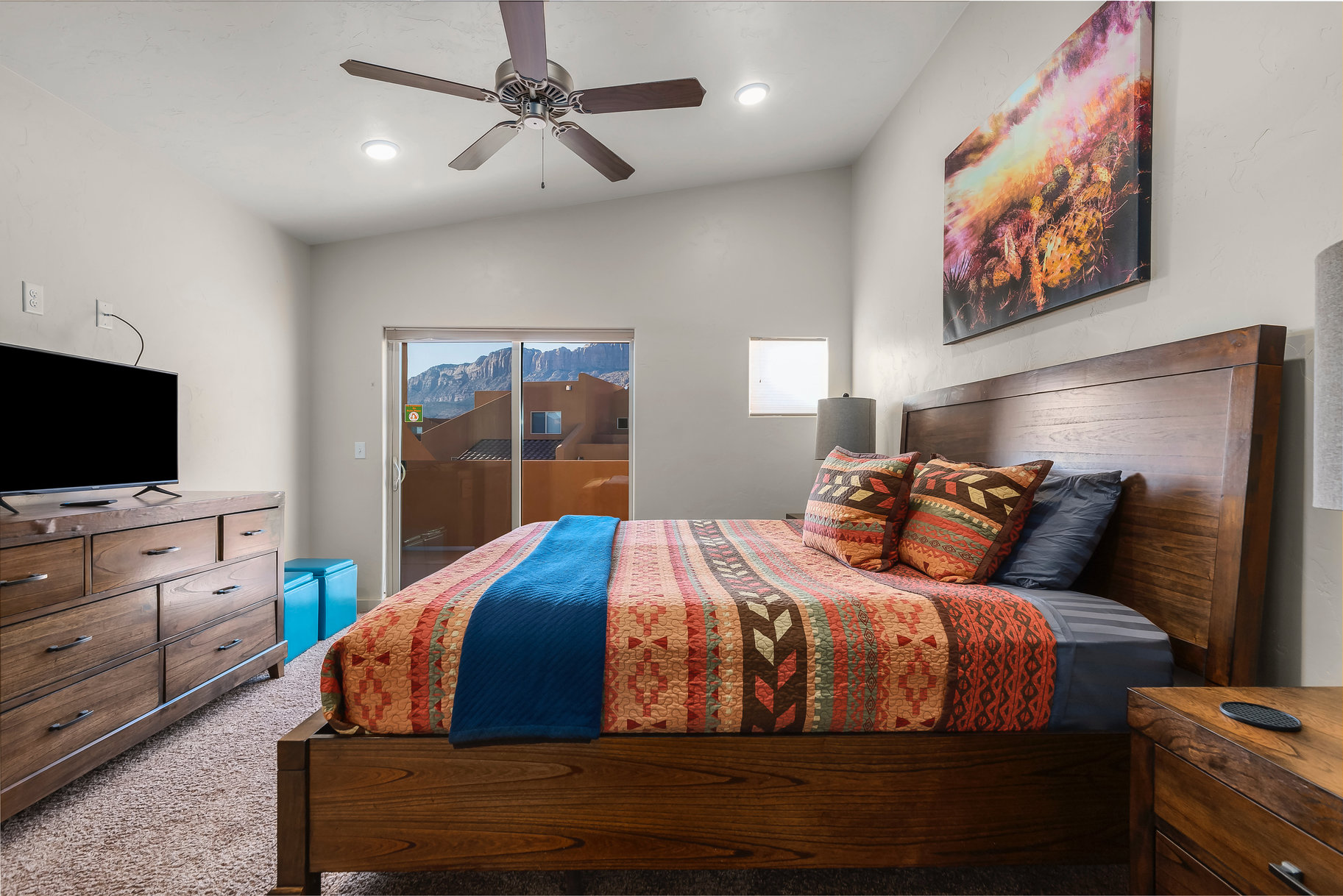  Turn Key Nightly Rental with Pool, Views and Proven Income - 物件實景