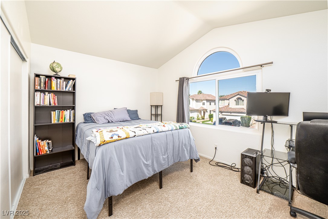 Las Vegas, Nevada, 89129, United States, 4 Bedrooms Bedrooms, ,3 BathroomsBathrooms,Residential,For Sale,1958001