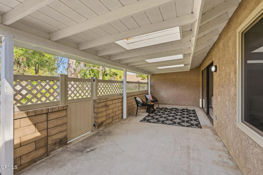 Camarillo, California, 93012, United States, 2 Bedrooms Bedrooms, ,2 BathroomsBathrooms,Residential,For Sale,2013759