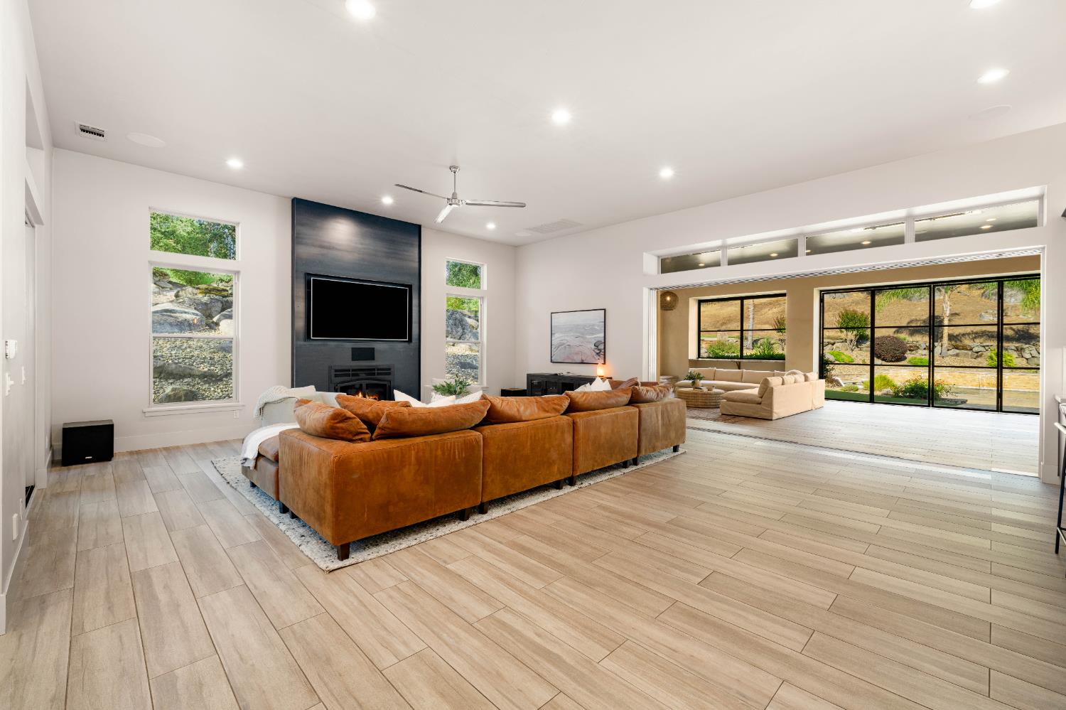 Loomis, California, 95650, United States, 5 Bedrooms Bedrooms, ,6 BathroomsBathrooms,Residential,For Sale,2003238