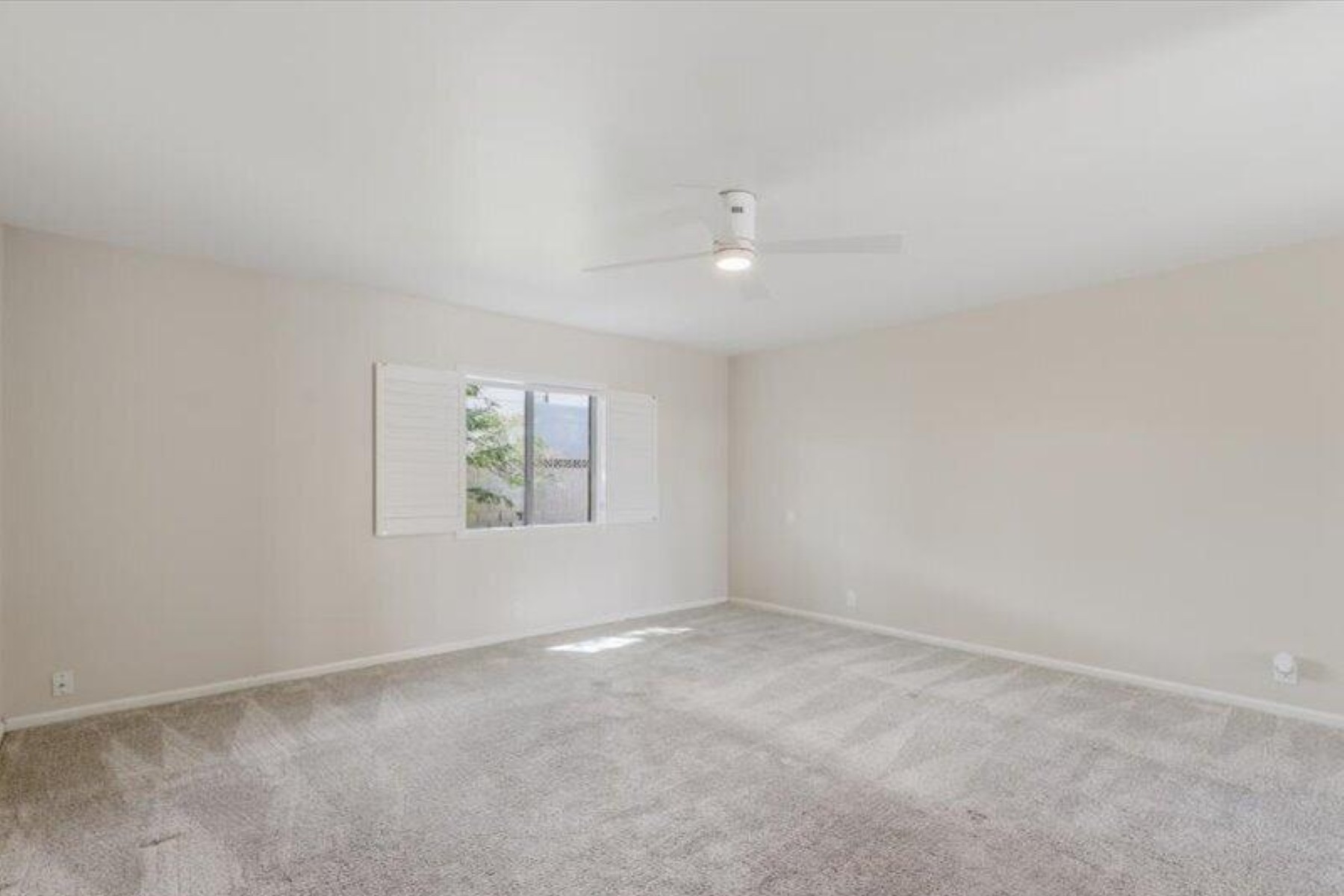  5630 E Sylvia Street  Scottsdale, AZ - 物件實景