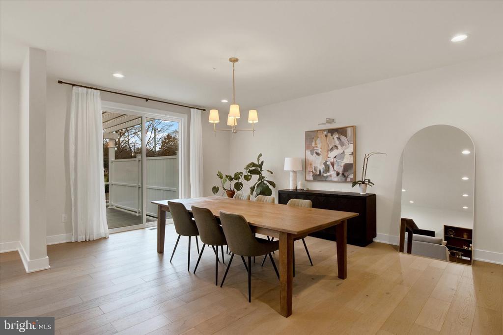 Doylestown, Pennsylvania, 18901, United States, 3 Bedrooms Bedrooms, ,3 BathroomsBathrooms,Residential,For Sale,1993457