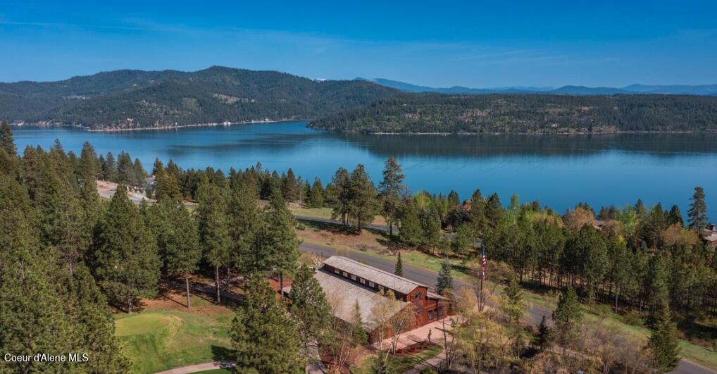 Coeur d'Alene, Idaho, 83814, United States, 4 Bedrooms Bedrooms, ,4 BathroomsBathrooms,Residential,For Sale,1909432