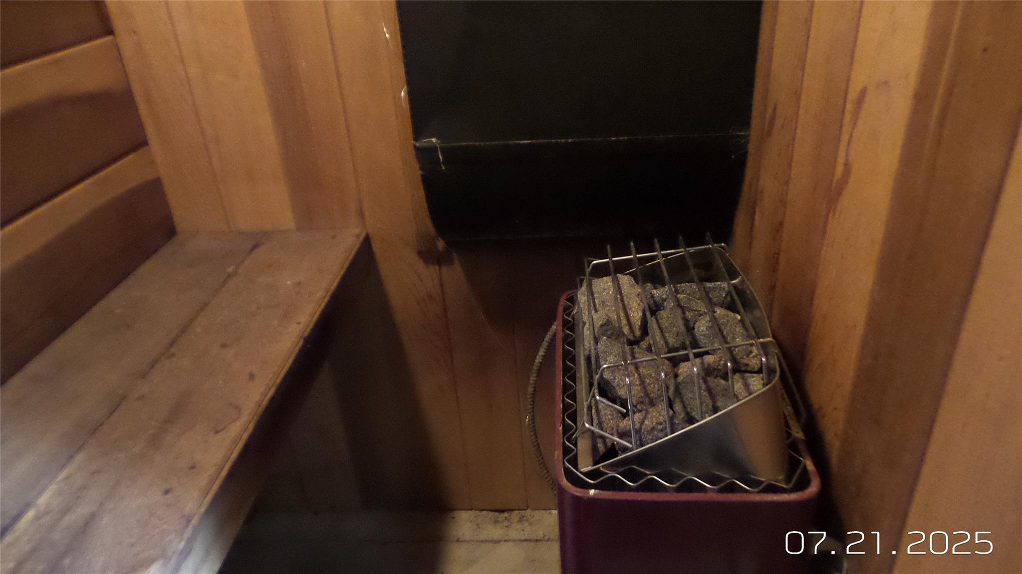 Great Falls, Montana, 59405, United States, 4 Bedrooms Bedrooms, ,4 BathroomsBathrooms,Residential,For Sale,1979870