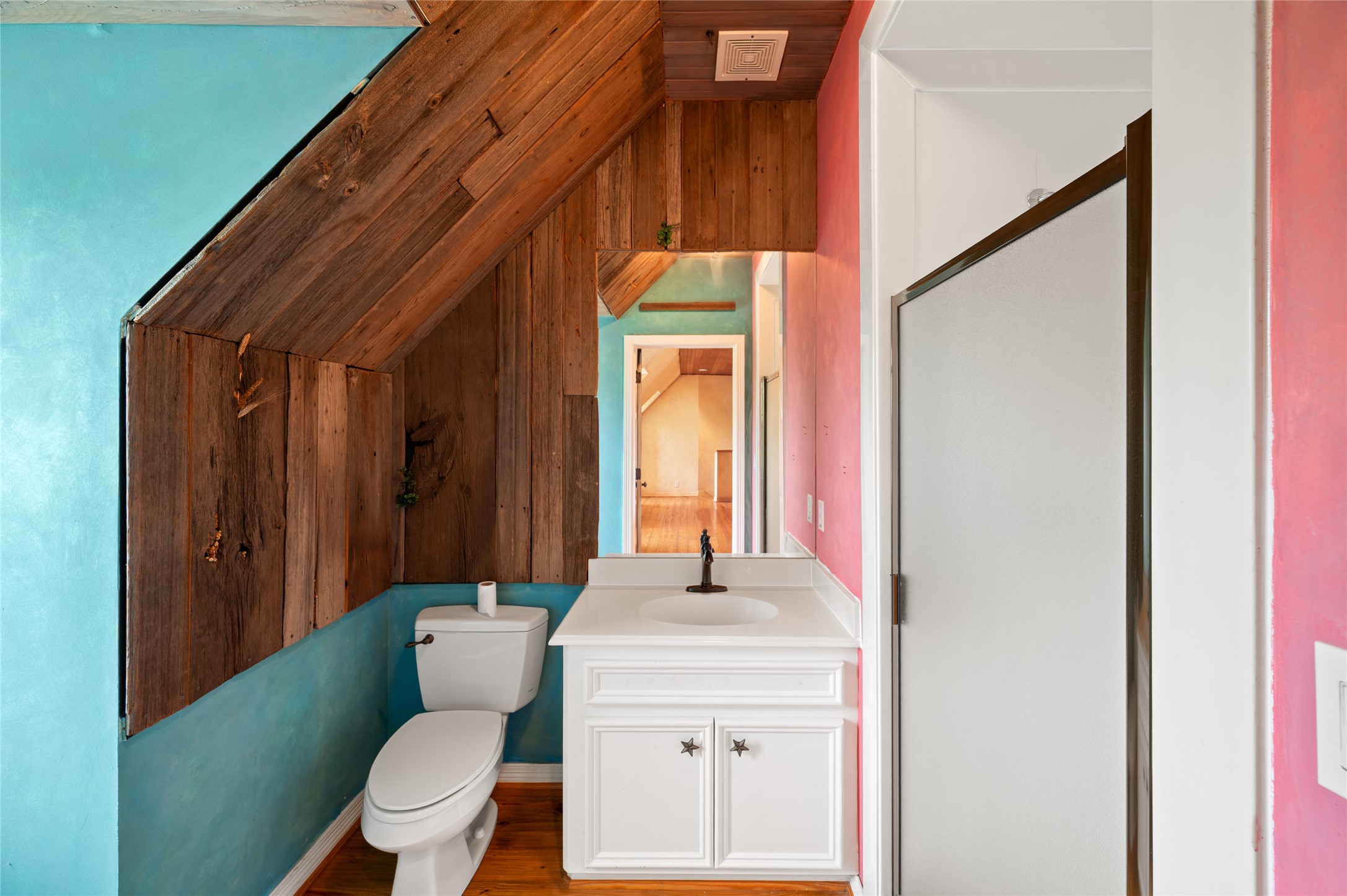  5495 Sugar Hill Drive - 物件實景