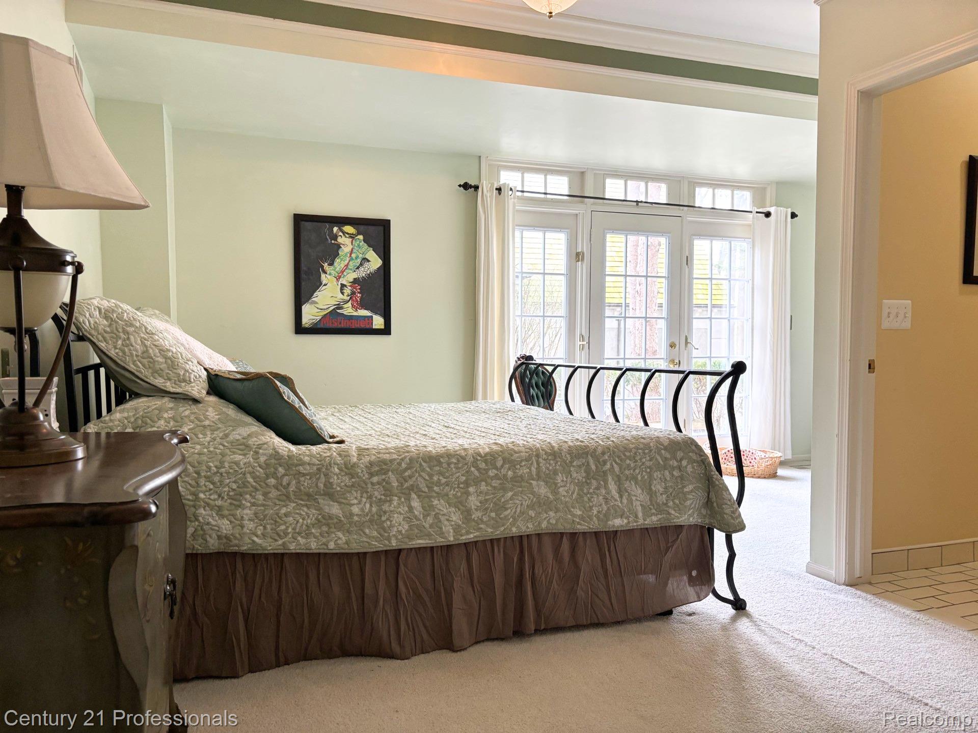 Clarkston, Michigan, 48348, United States, 3 Bedrooms Bedrooms, ,4 BathroomsBathrooms,Residential,For Sale,2036106